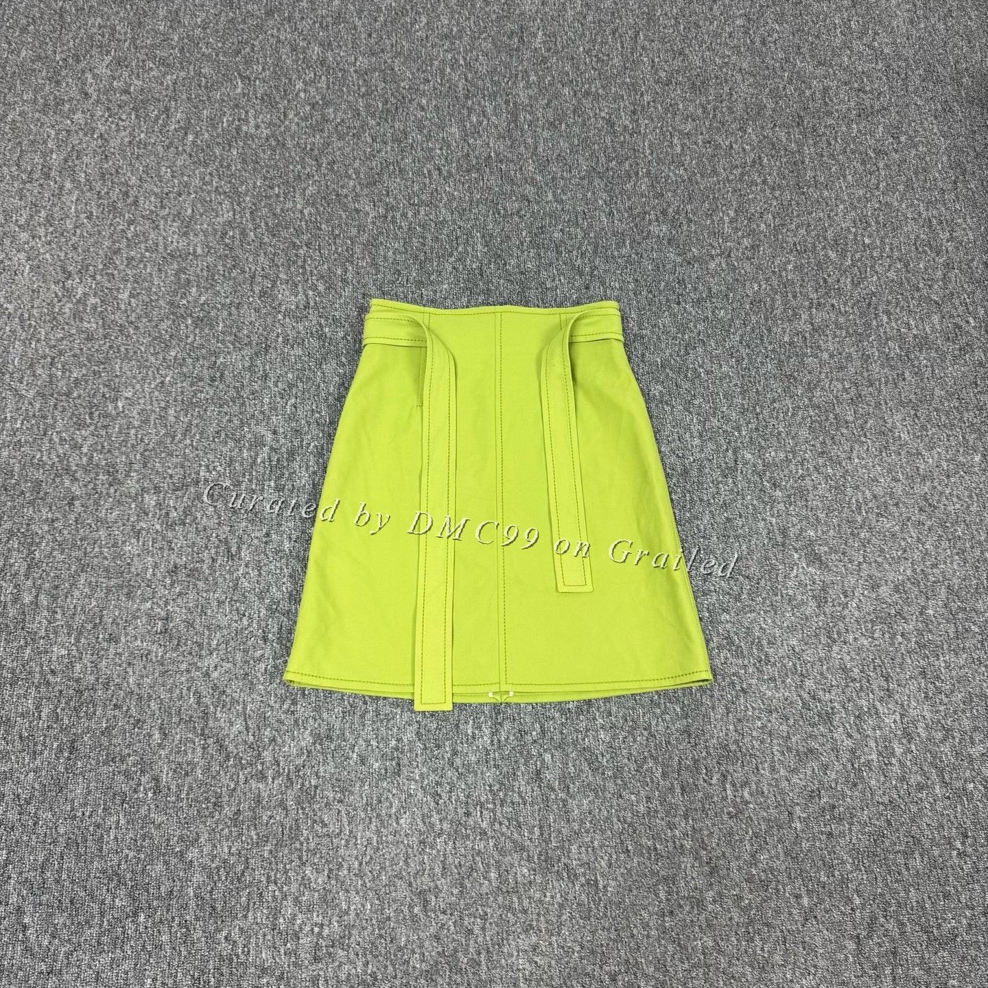 Louis Vuitton Louis Vuitton Green Skirt Size 40 Size 40" / US 18 - 1 Thumbnail