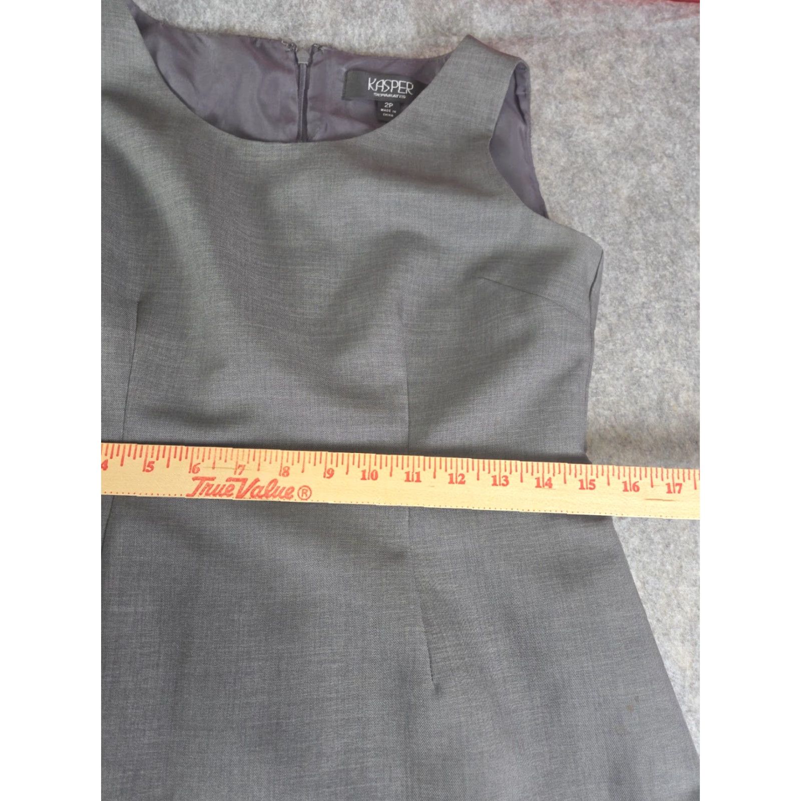 Kasper Kasper Tank Dress Kasper Separates Gray Sleeveless Knee Length Zip Back Slit Lined Petite 2P Women’s Workwear Casual Daytime Size XS / US 0-2 / IT 36-38 - 6 Thumbnail