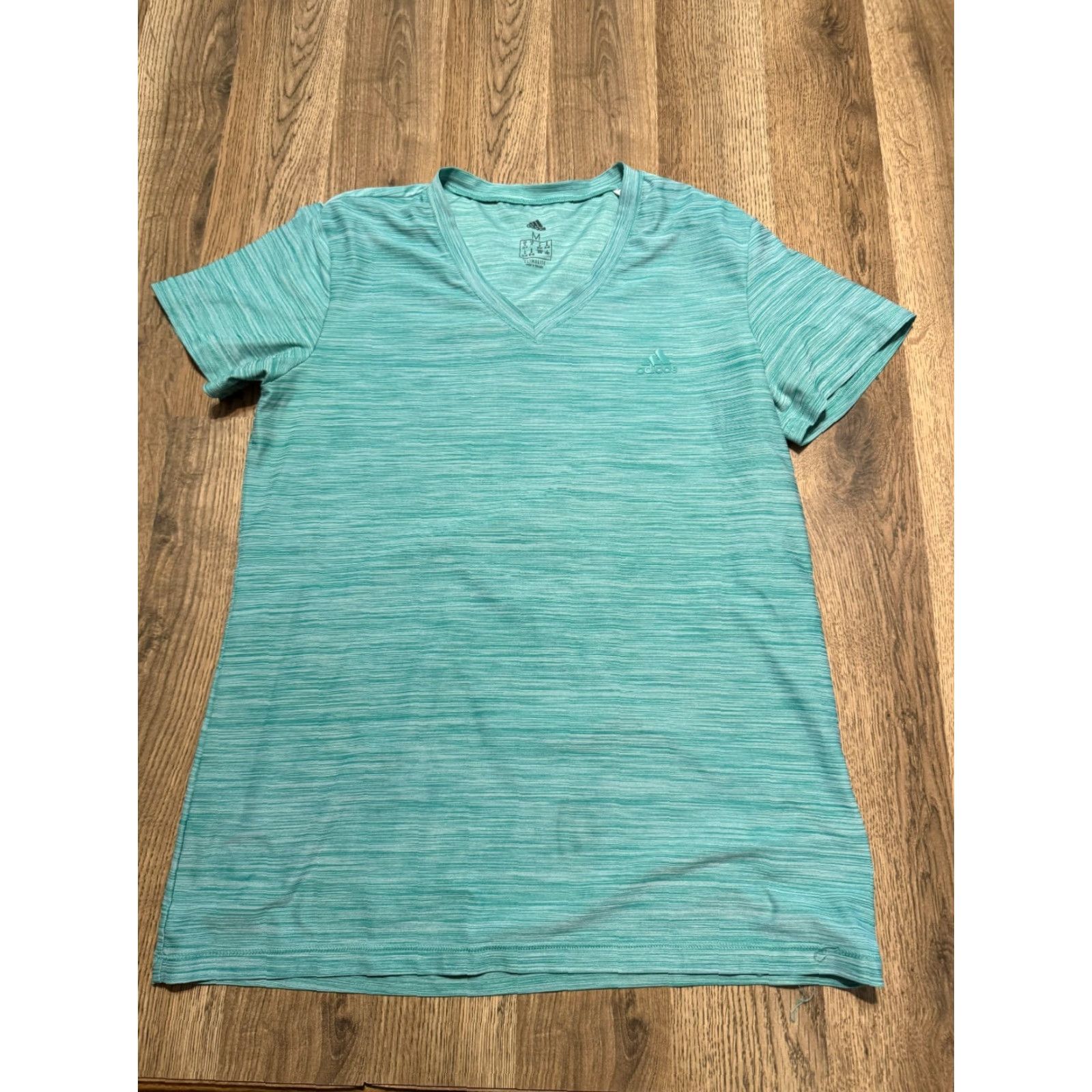 Adidas Adidas Shirts Women's Size Medium Green Short Sleeve V-Neck Athletic Wear Shirt Ladies Medium Green V-Neck Short Sleeve Athletic Wear Size M / US 6-8 / IT 42-44 - 2 Thumbnail