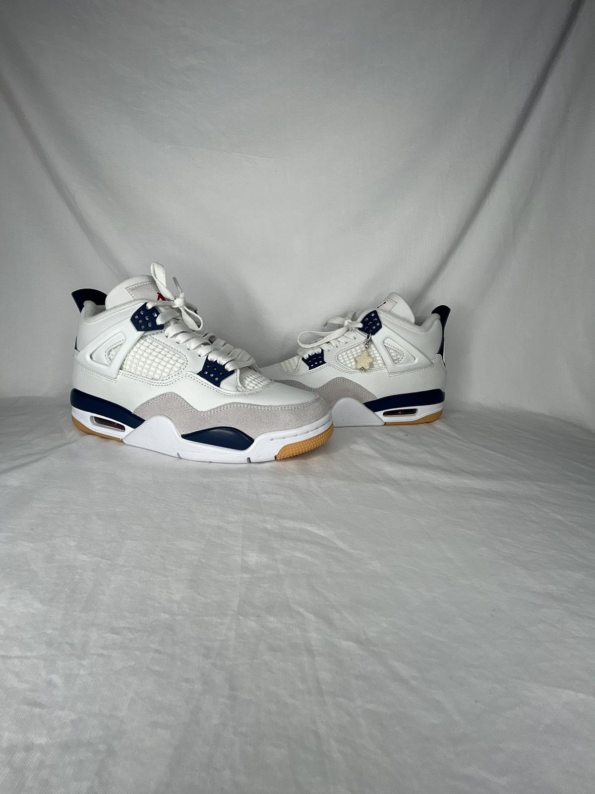 Nike Air Jordan 4 x Nike SB Navy Blue B-Grade Size US 6 / EU 39 - 7 Thumbnail
