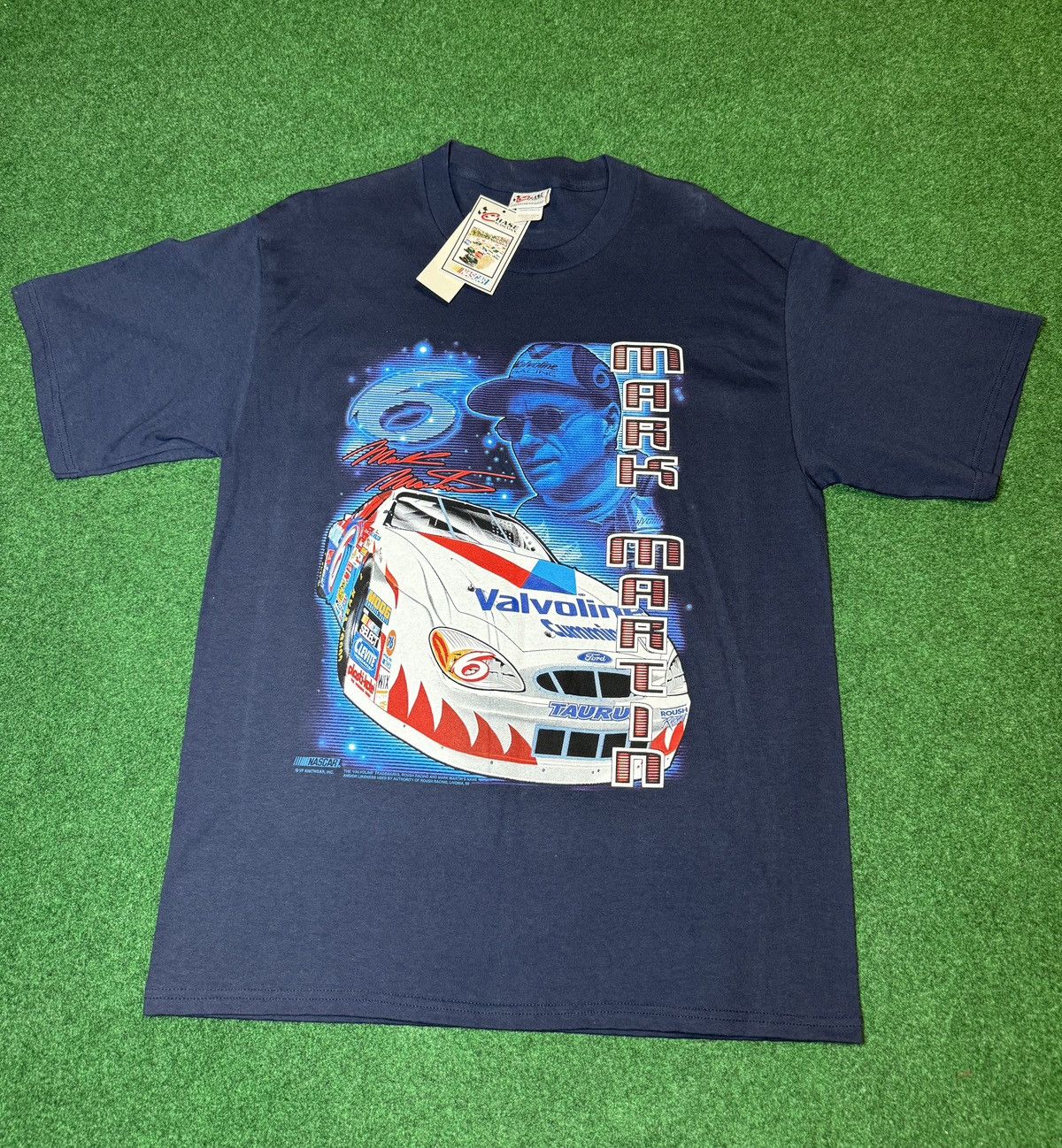 Chase Authentics × Vintage Vintage 90s Y2K Mark Martin Valvoline Nascar Racing T Shirt Size US L / EU 52-54 / 3 - 1 Thumbnail