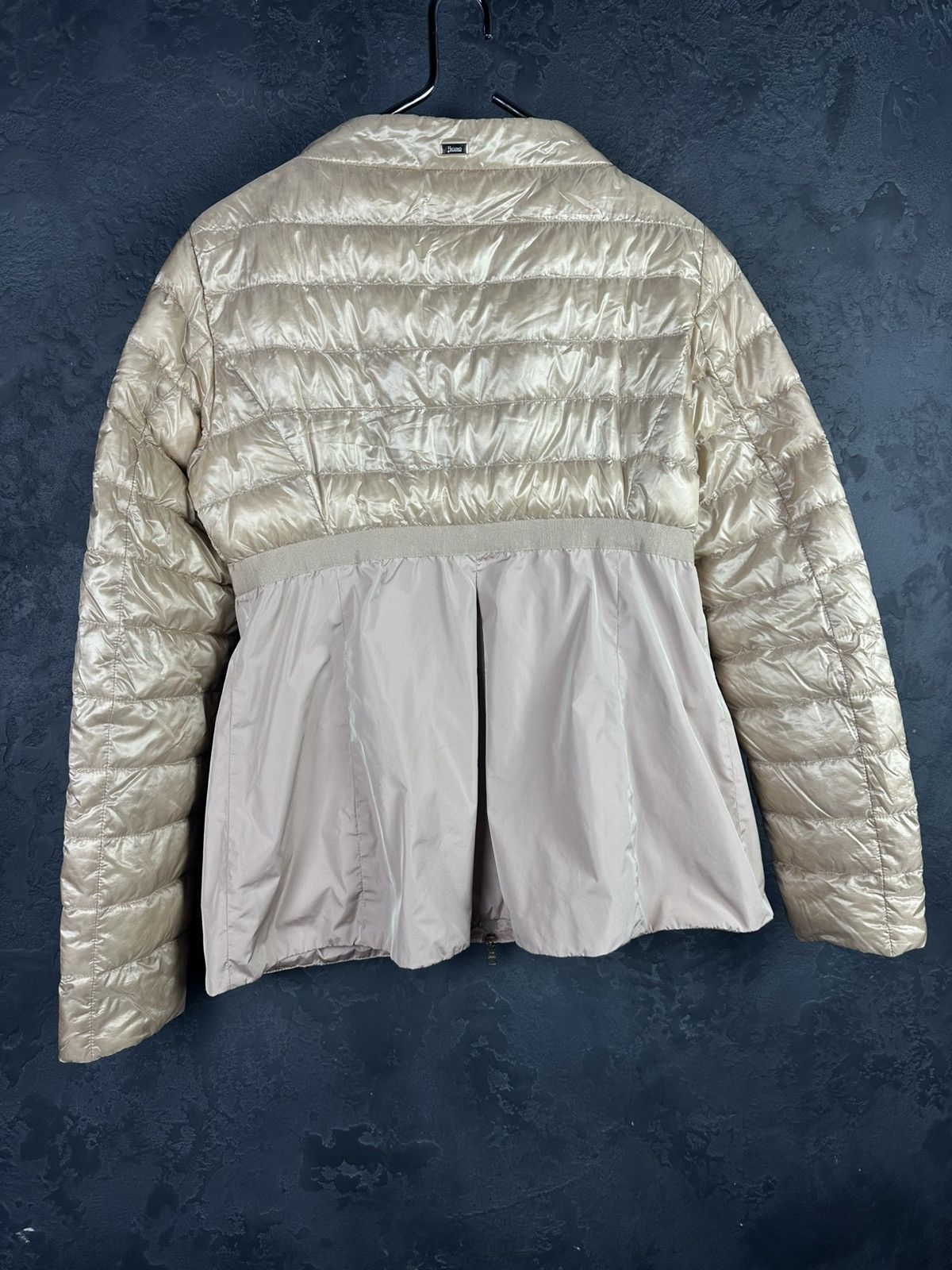 Herno HERNO Women's Lightweight Down Jacket Size IT 46 Size L / US 10 / IT 46 - 10 Thumbnail