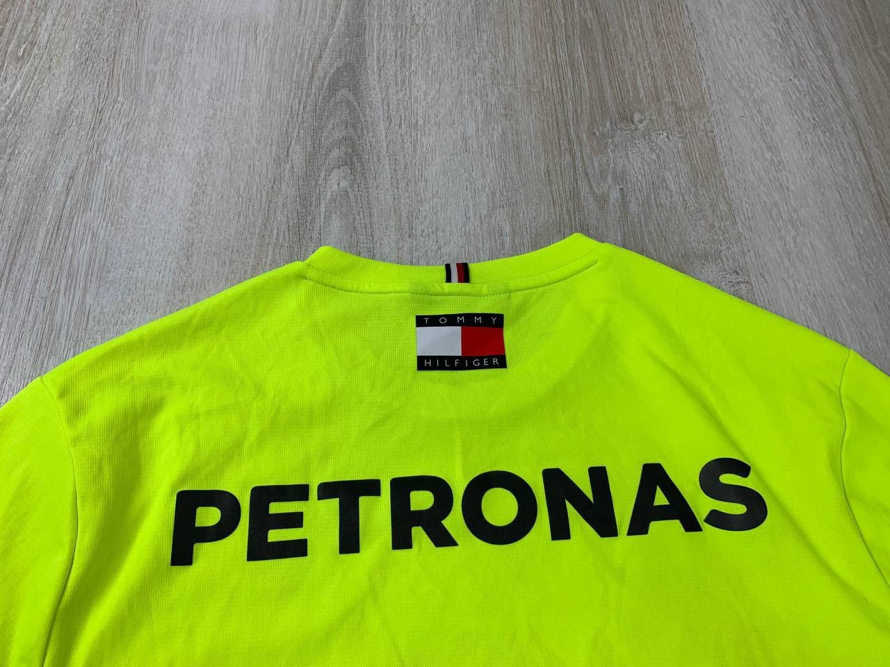 Tommy Hilfiger Mens t shirt Tommy Hilfiger AMG Petronas Formula1 Size S Size US S / EU 44-46 / 1 - 14 Thumbnail
