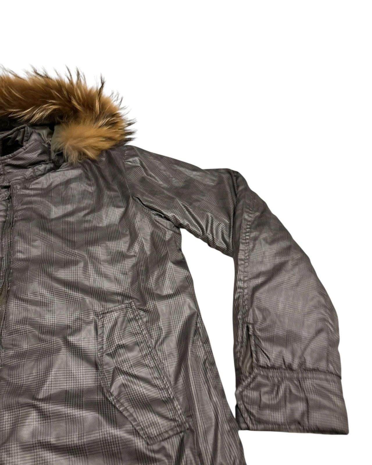 Takeo Kikuchi Takeo Kikuchi reversible check fur hood lightweight jacket Size US M / EU 48-50 / 2 - 3 Thumbnail