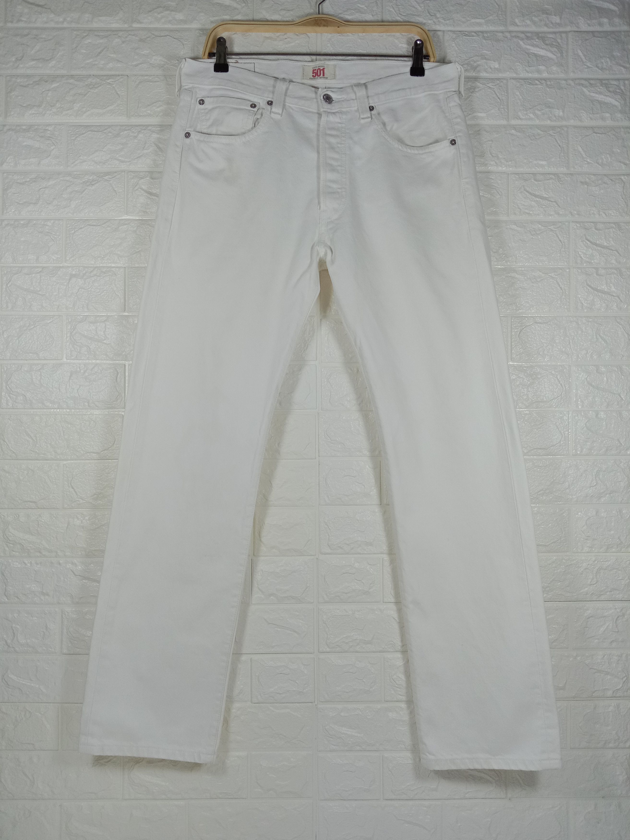 Levi's Vintage Levi's 501 Jeans Straight Leg Button Fly White Denim Size US 32 / EU 48 - 1 Thumbnail
