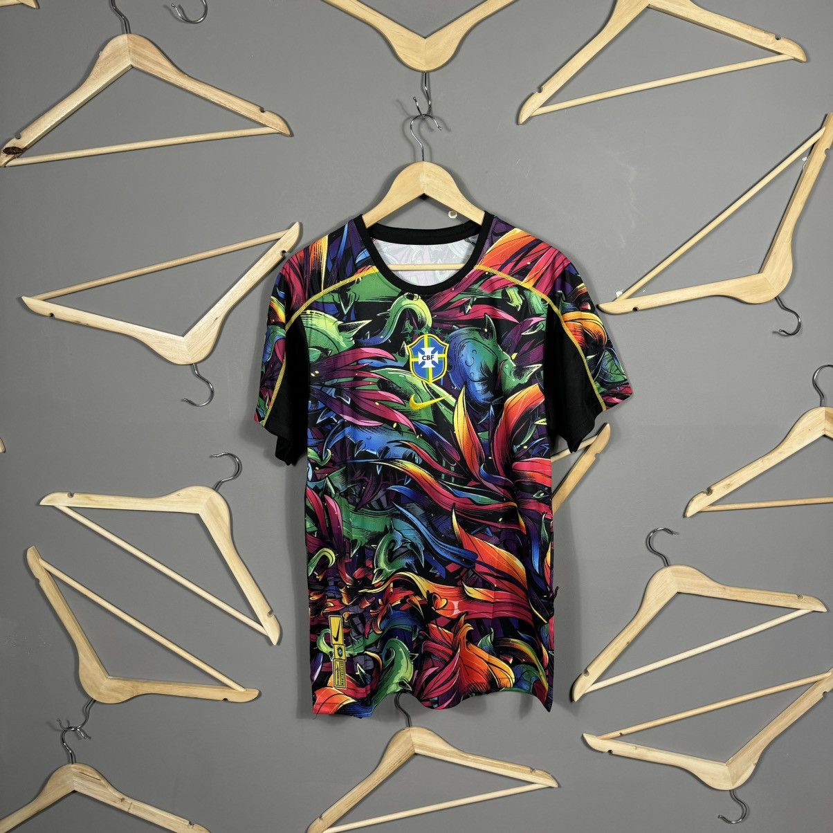 Other Brazil Jungle Custom Blokcore Fan Soccer Jersey Size US L / EU 52-54 / 3 - 1 Thumbnail