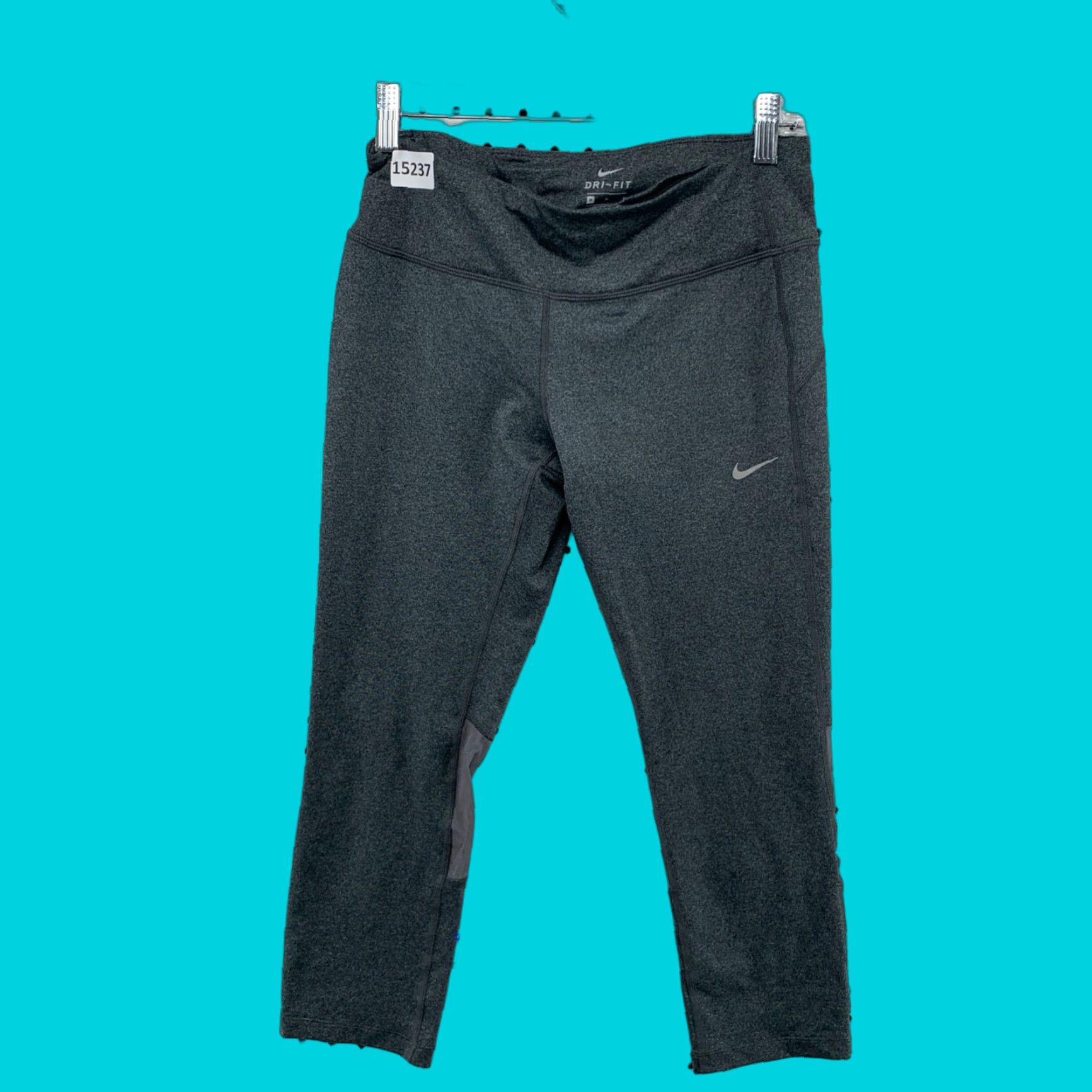 Nike Nike Dri-FIT Leggings Cropped Women's Gray Medium 27X21 Yoga Activewear M Womens Size 32" / US 10 / IT 46 - 1 Thumbnail