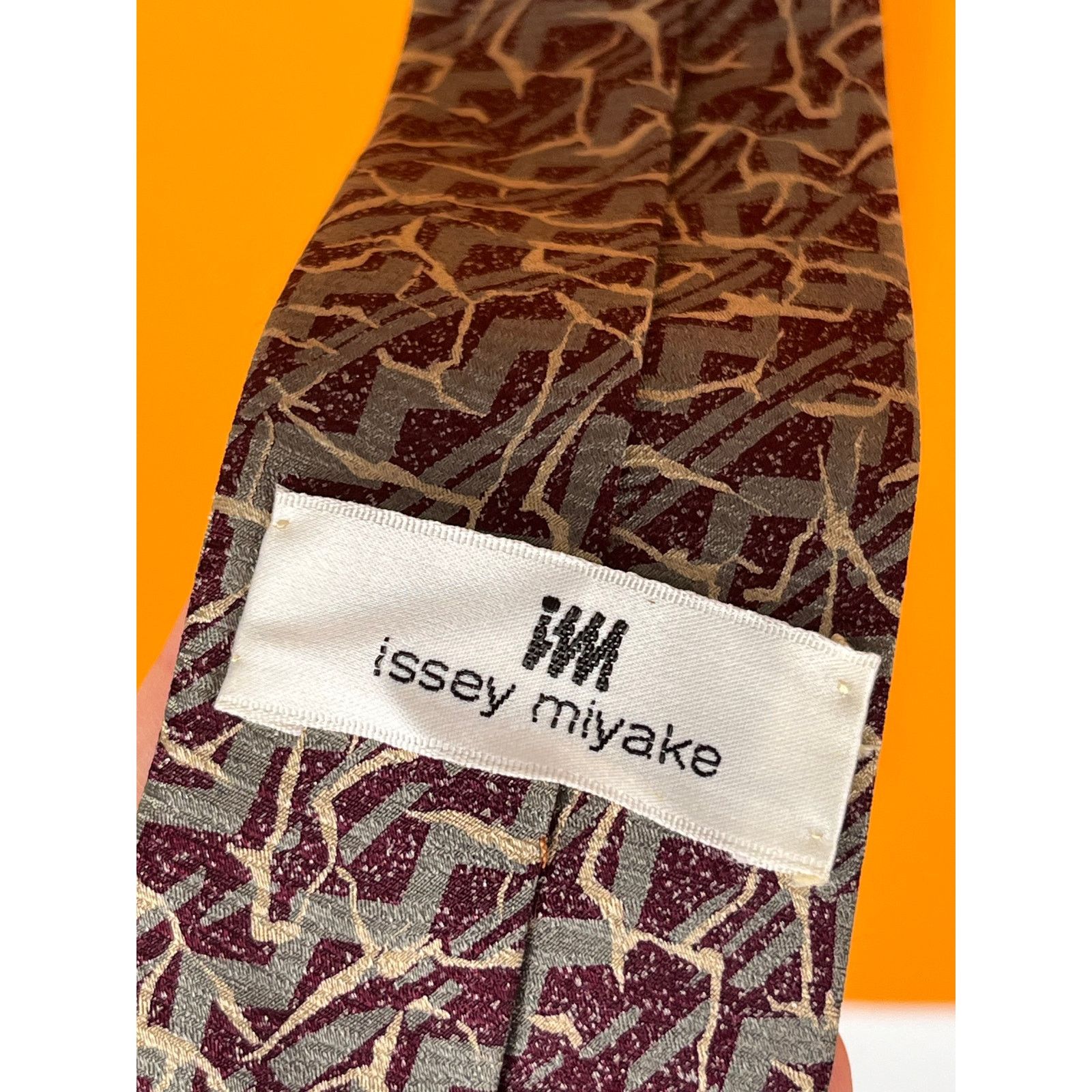 Issey Miyake tie japanese designe abstract rare 00s luxury