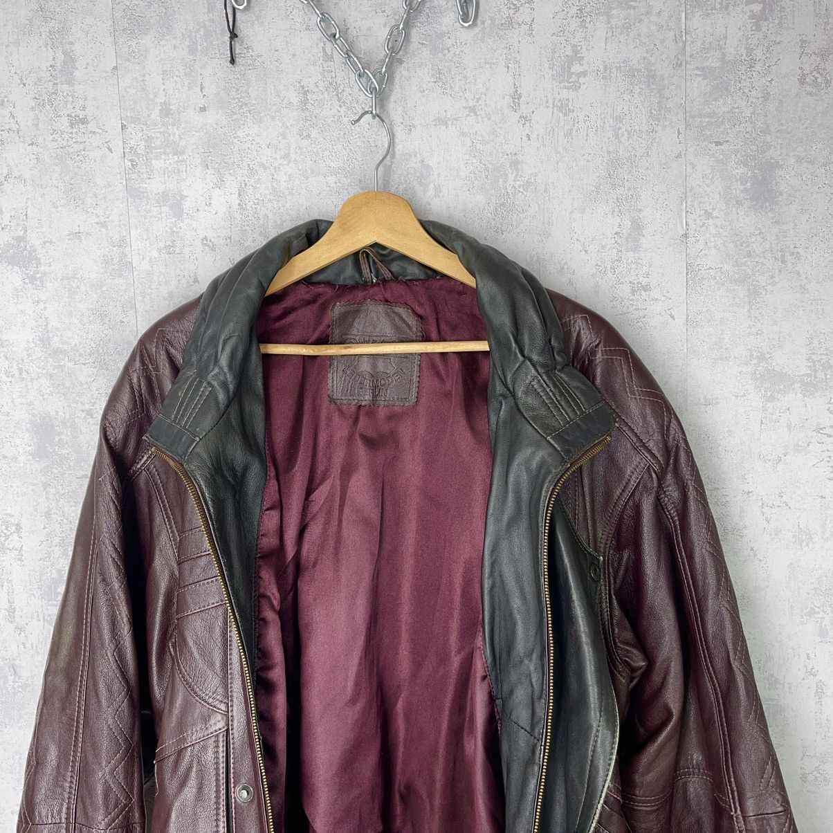 Vintage Vintage Leather Jacket Bomber 90s burgundy boxy oversize Size US XL / EU 56 / 4 - 7 Thumbnail