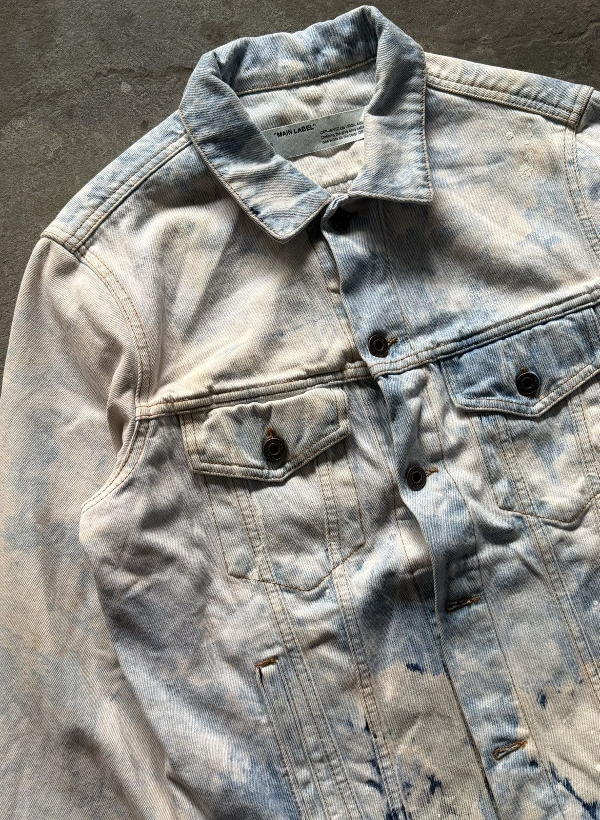 Off-White Off White - Extreme bleached denim jacket Size US M / EU 48-50 / 2 - 10 Thumbnail