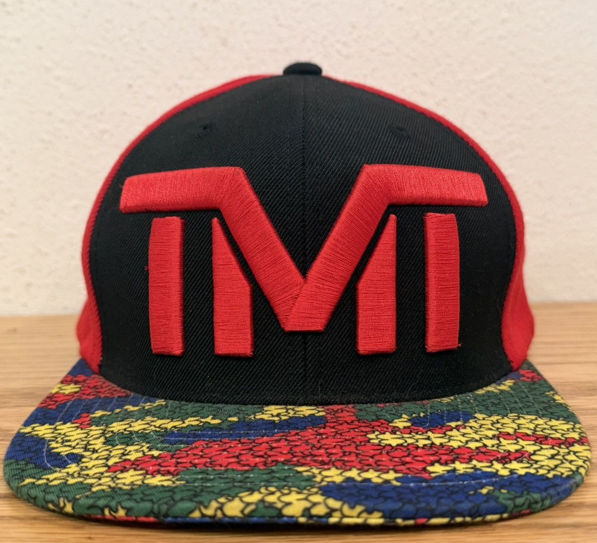TMT TMT The Money Team Rainbow $ Logo Floyd Mayweather Hat Size ONE SIZE - 2 Thumbnail