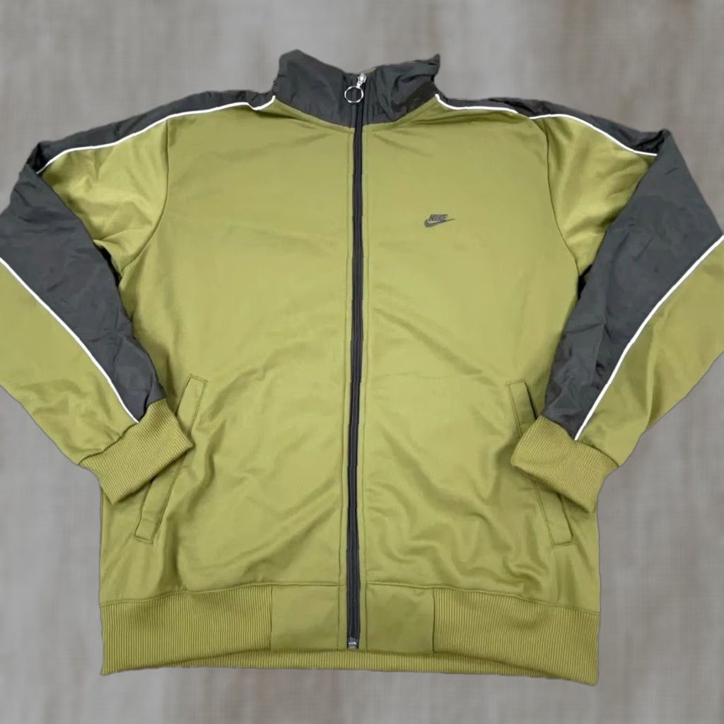 Nike VINTAGE Nike Jacket Men M Green Track Jacket Warm Up Zip Mock Neck Logo Embroidered Zipper Full Zip 80s 90s Retro Sports Size US 31 - 1 Thumbnail