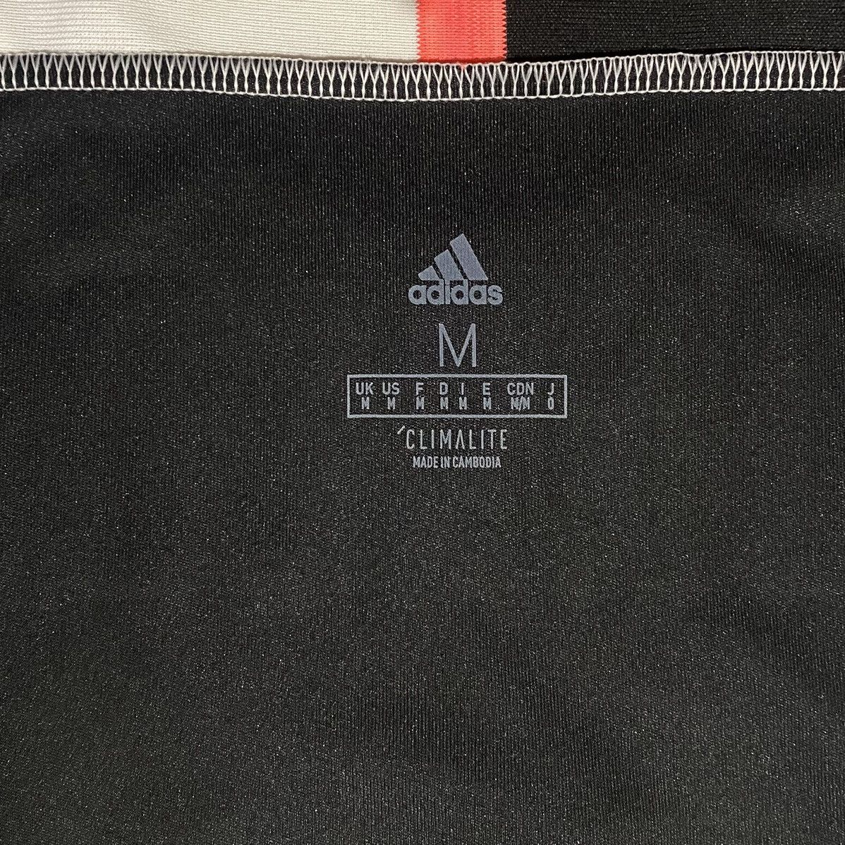 Adidas Juventus 2019-2020 648uffon Home Jersey Cristiano Ronaldo Size US M / EU 48-50 / 2 - 5 Thumbnail