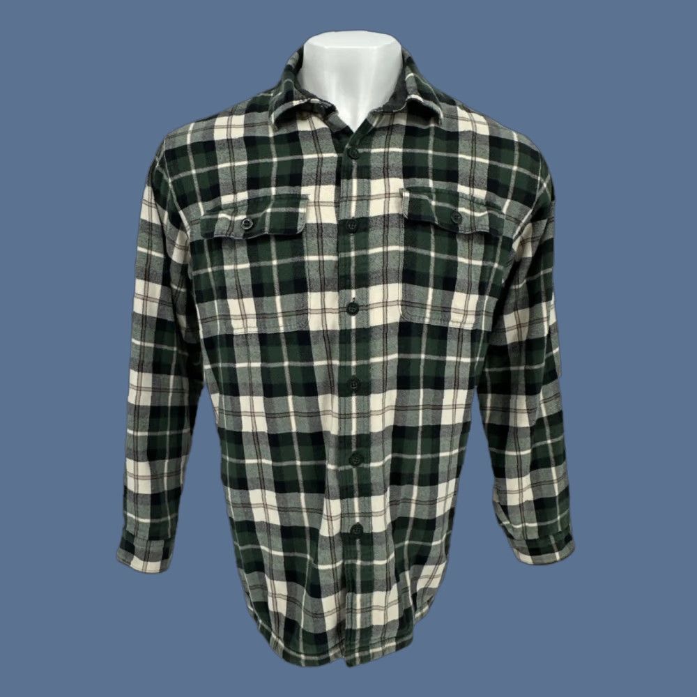 Vintage VINTAGE LL Bean Shirt Mens XL Green Plaid Flannel Lined Button Front Outdoor Casual Size US XL / EU 56 / 4 - 1 Thumbnail
