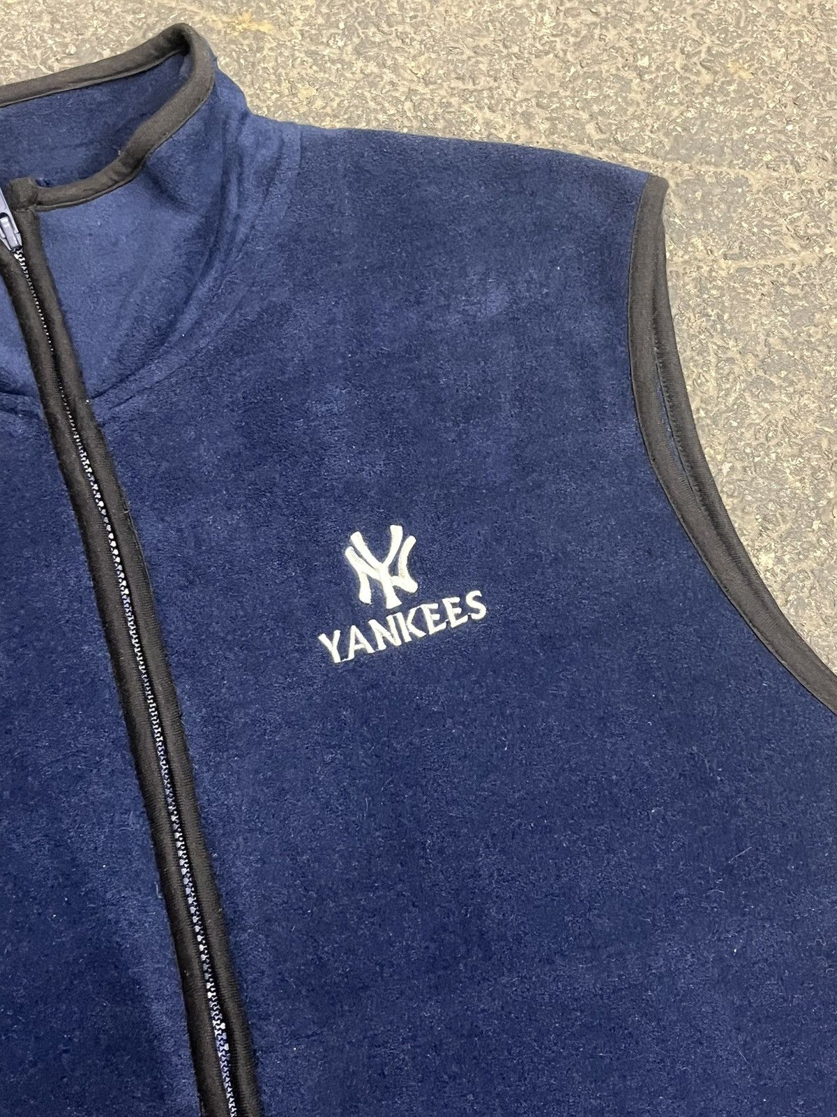 New York Yankees × Vintage New York Yankees vintage fleece vest sports hype streetwear Size US L / EU 52-54 / 3 - 3 Thumbnail