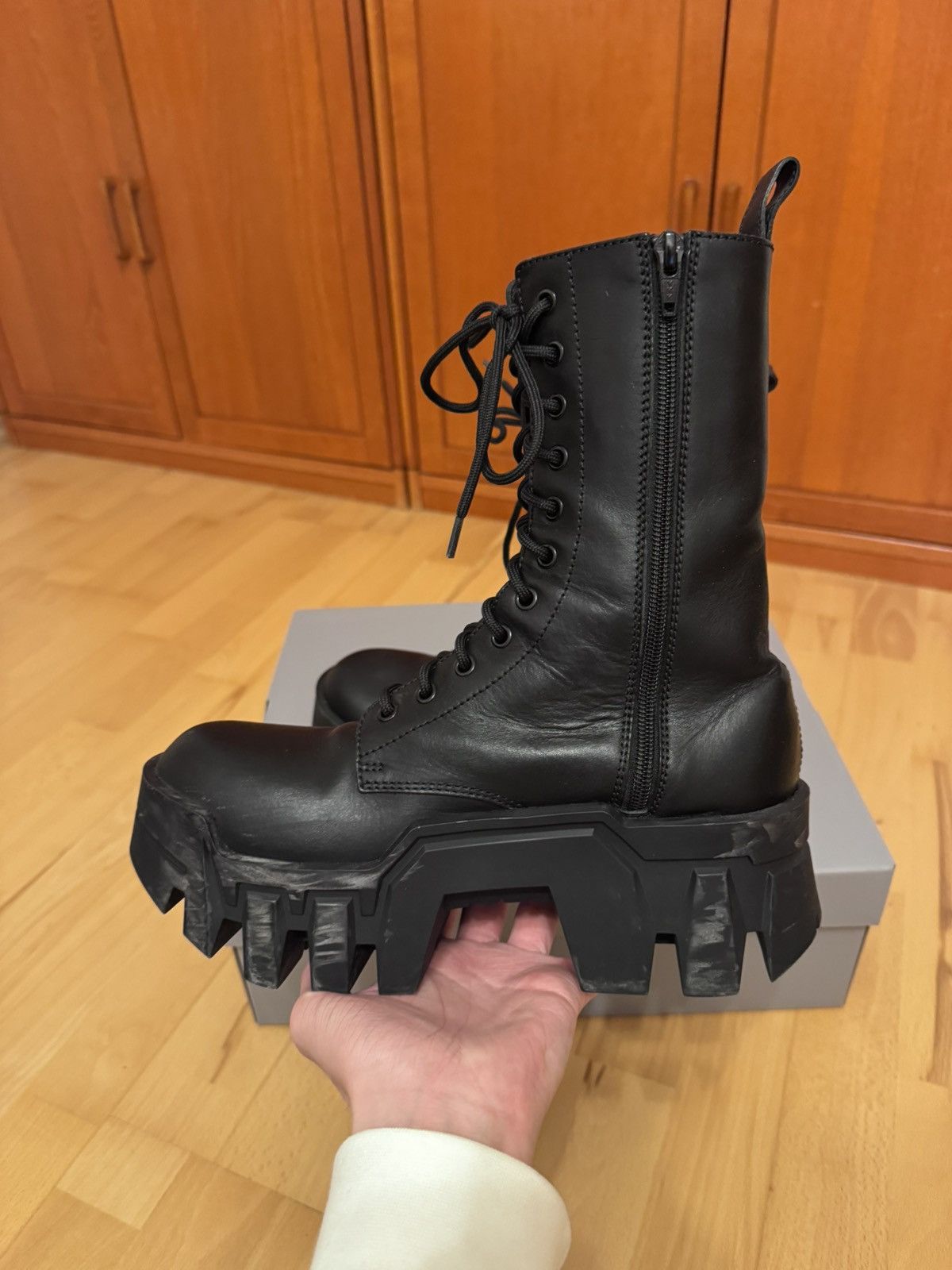 Balenciaga Balenciaga Bulldozer Triple Black Size US 6 / EU 39 - 5 Thumbnail