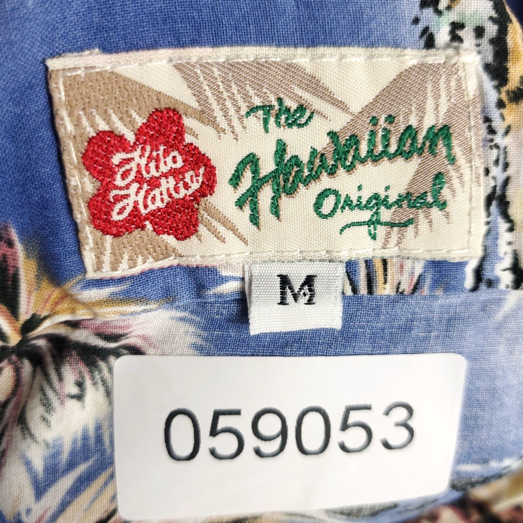 Hilo Hattie Vintage Hilo Hattie Men's Short Sleeve Button-Up Shirt Blue Floral Hawaiian Tropical 90s Size US M / EU 48-50 / 2 - 7 Thumbnail
