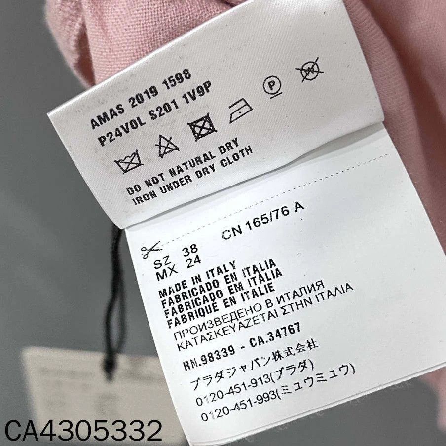 Prada PRADA Pink Triangle Logo T-Shirt 98% New Size 38 Size S / US 4 / IT 40 - 4 Thumbnail
