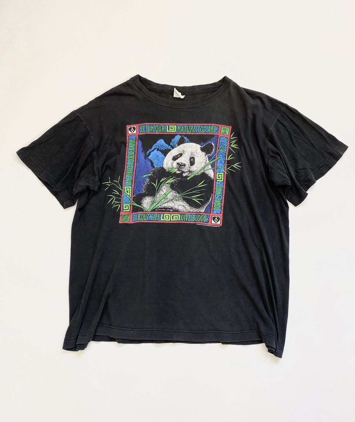 Vintage Vintage Panda Bear Graphic Tee Size US XL / EU 56 / 4 - 1 Thumbnail