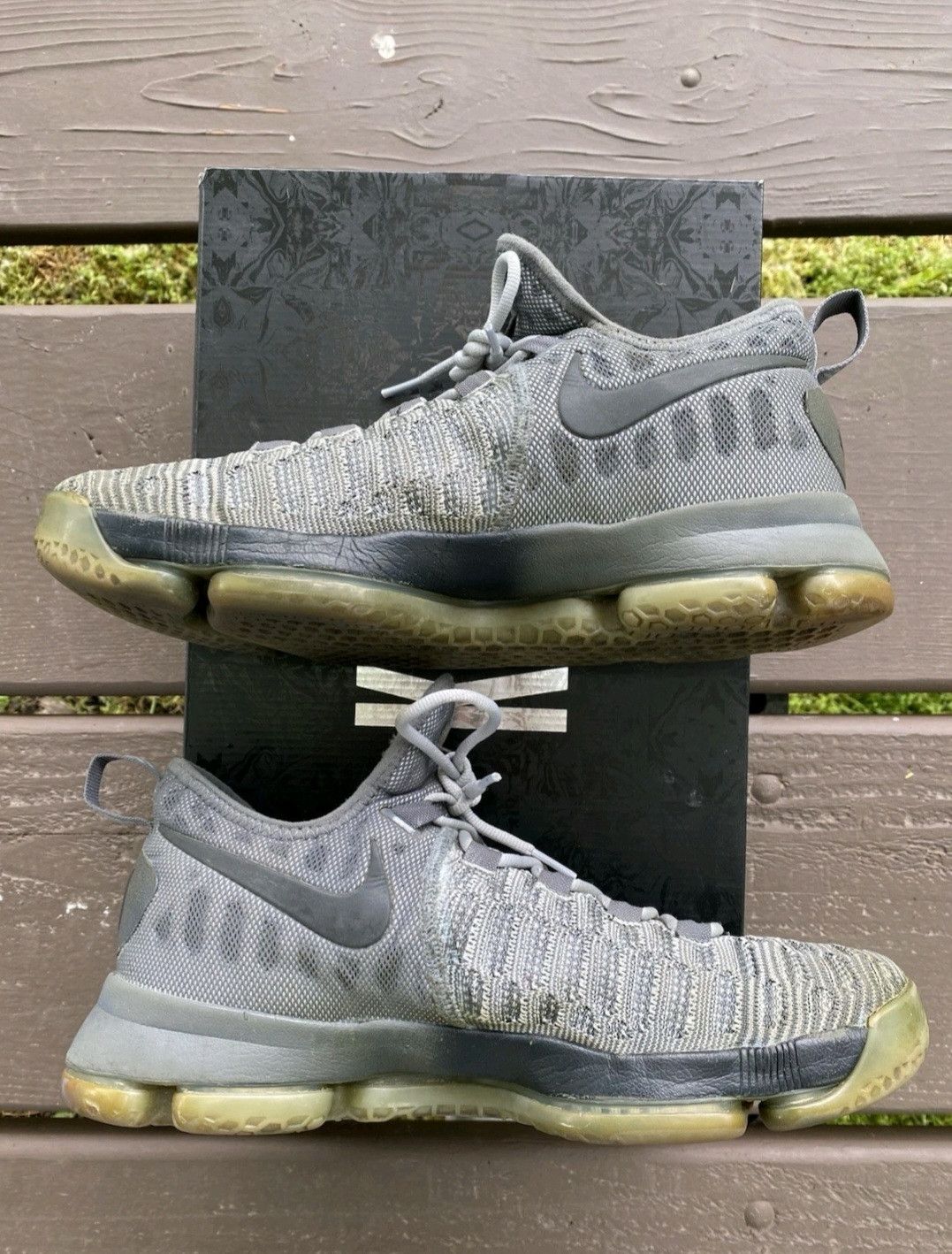 Nike Nike KD 9 Battle Grey 843392002 Size 11 Men Size US 11 / EU 44 - 4 Thumbnail