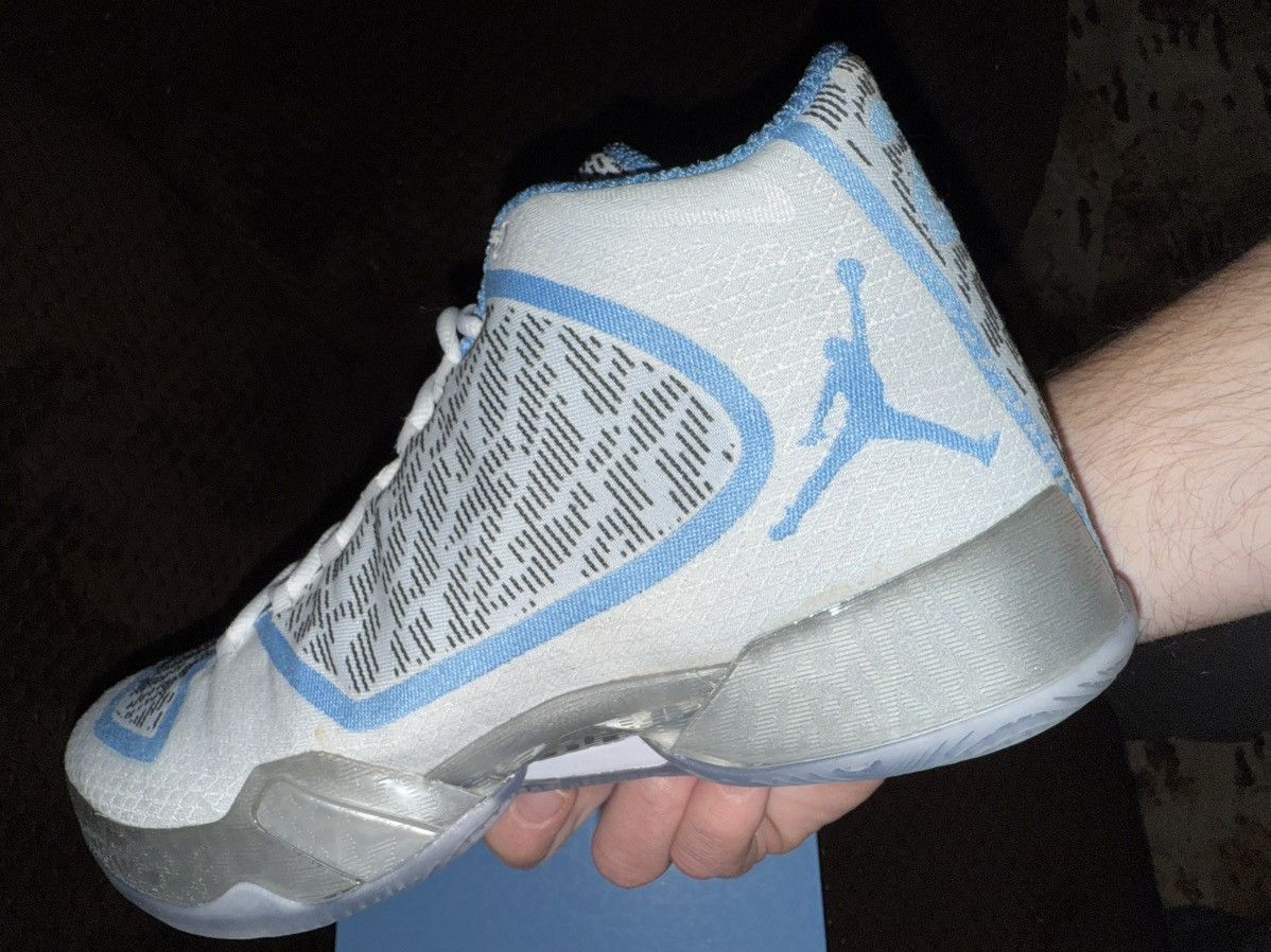 Jordan Brand Nike Air Jordan XXIX (29) Pantone “gift of flight” DS OG Box Size US 9 / EU 42 - 18 Thumbnail