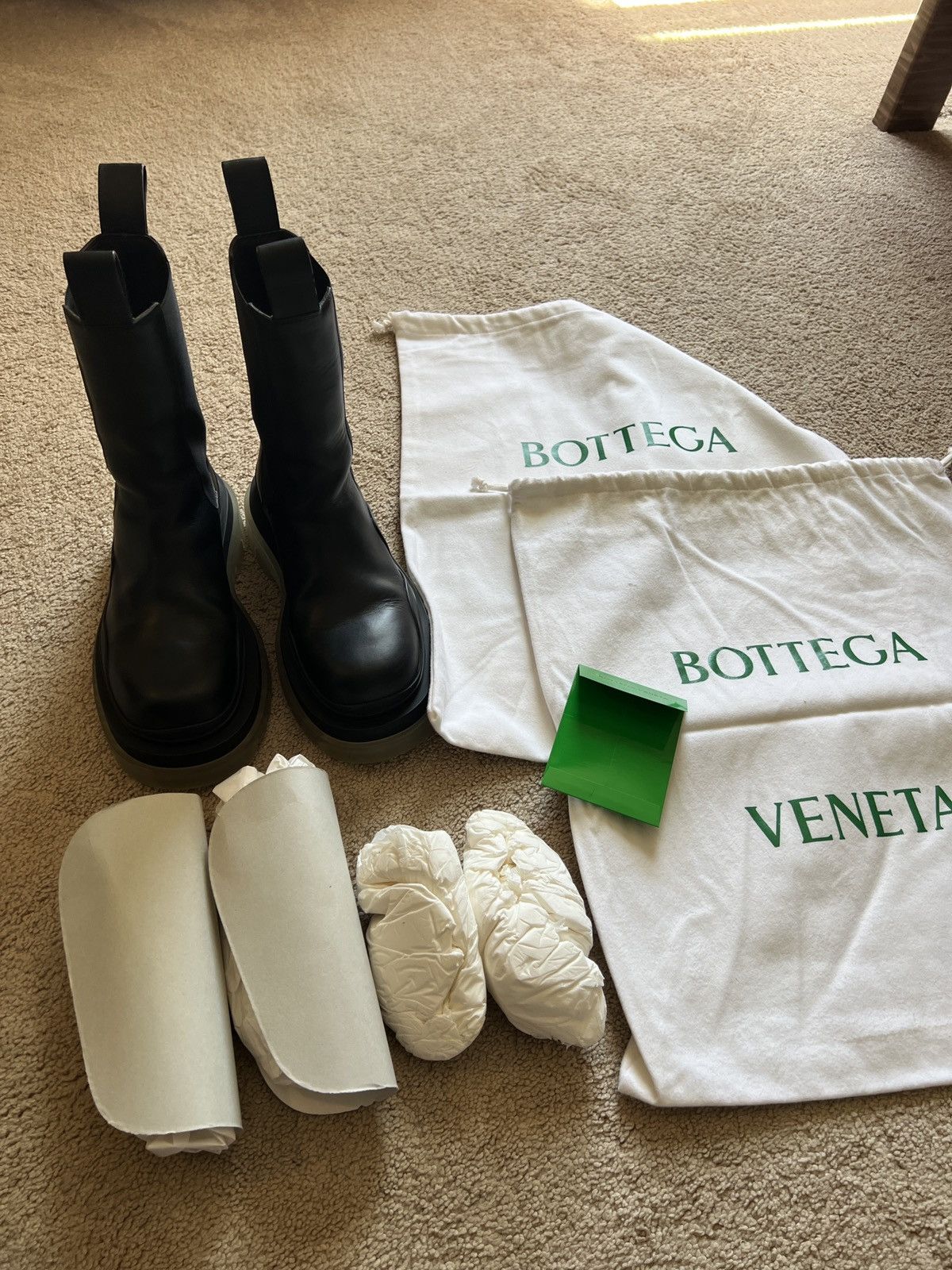 Bottega Veneta Bottega Veneta The Tire Chelsea boots clear sole Size US 7 / EU 40 - 15 Thumbnail