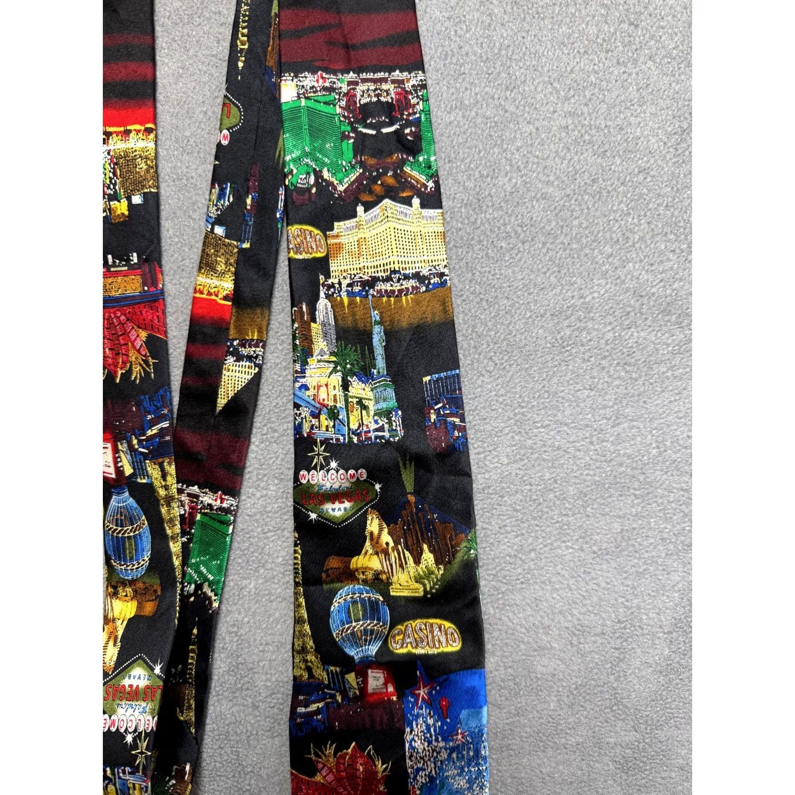 Vintage VINTAGE Museum Artifacts Tie Mens Las Vegas Nights Handmade Silk Neck All Size ONE SIZE - 3 Thumbnail
