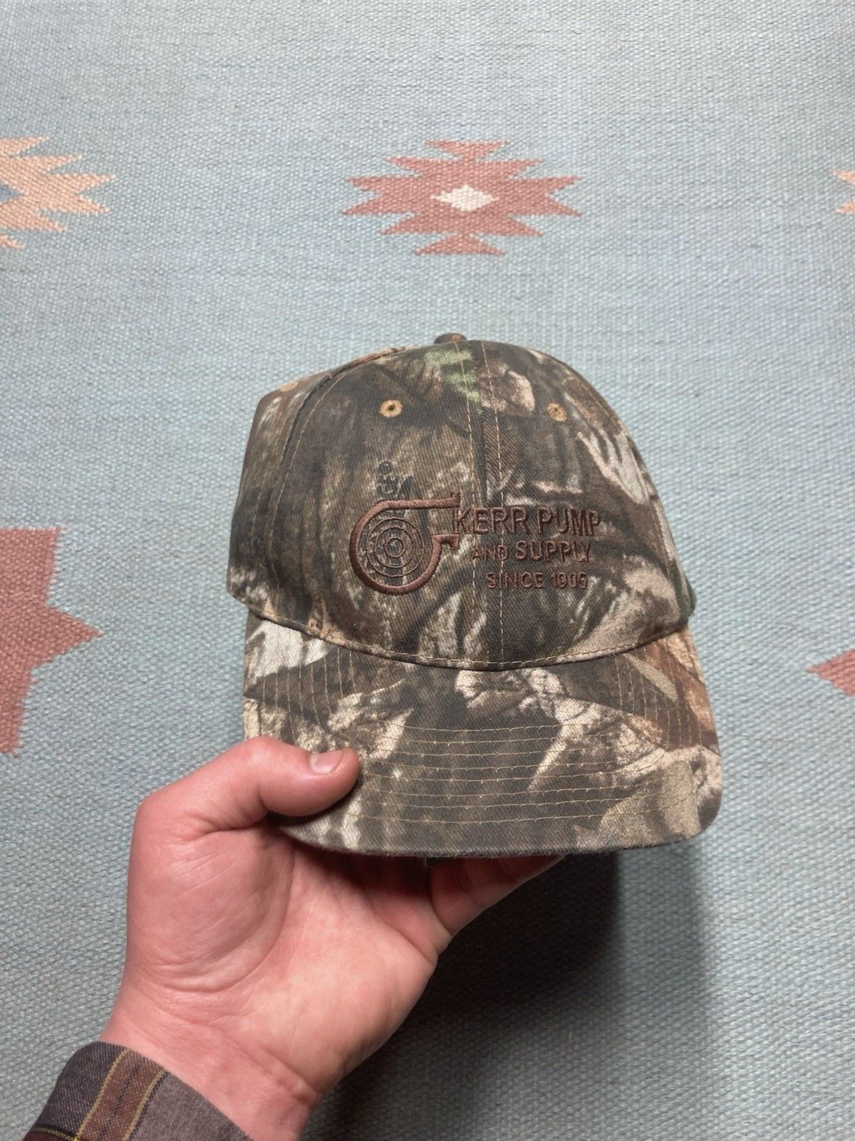 Realtree × Vintage Vtg Strapback hat camo Kerr pump and supply realtree Size ONE SIZE - 2 Thumbnail