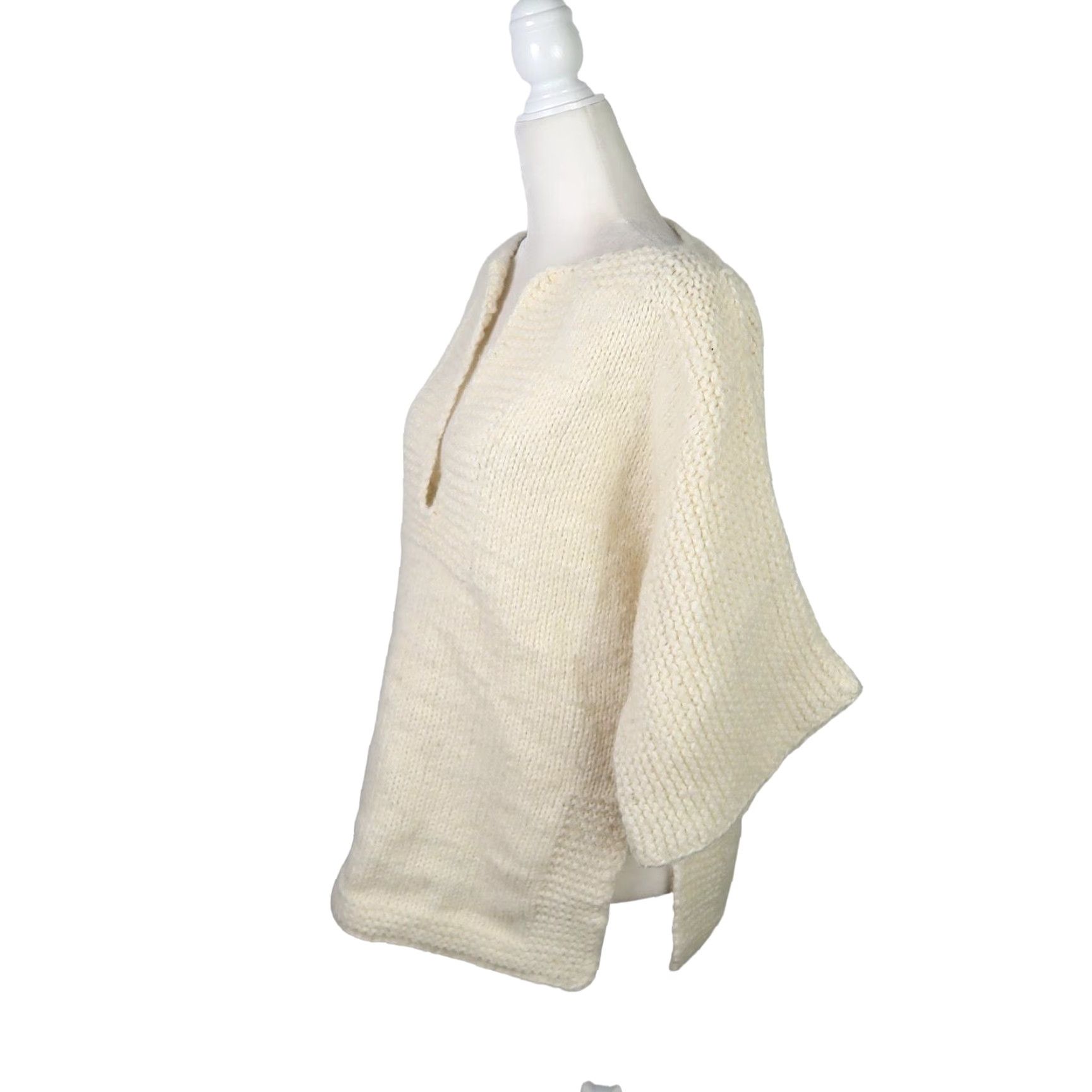 Vintage VINTAGE 70s Cream Knit Wide Sleeve Tunic Sweater M Women's Bohemian 3/4 Sleeve V-Neck Size M / US 6-8 / IT 42-44 - 3 Thumbnail