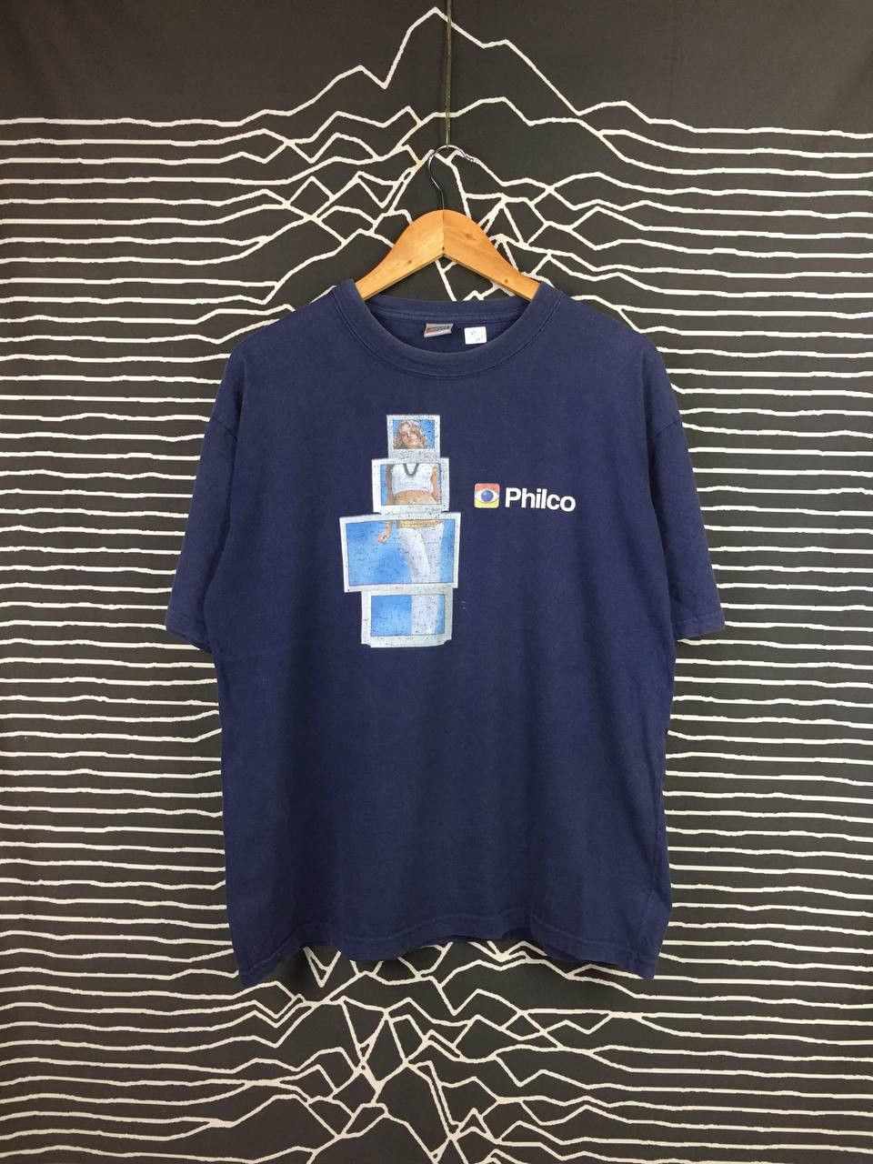 Vintage Vtg Philco Electronics Manufacturer Pioneer TV & Radio Tee Size US L / EU 52-54 / 3 - 1 Thumbnail