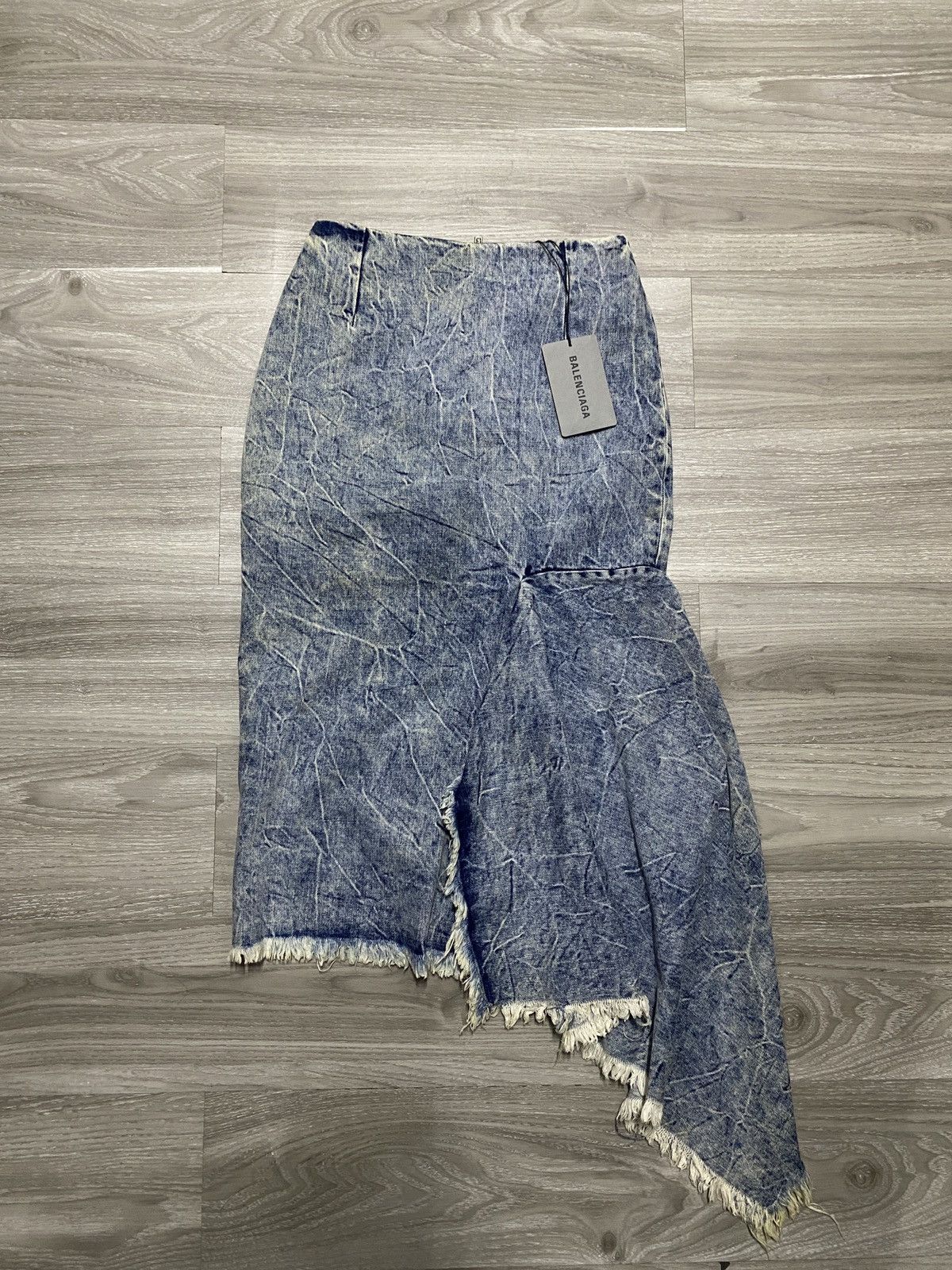 Balenciaga Deadstock- Balenciaga - Frayed Denim Skirt Size 24" / US 00 / IT 34 - 4 Thumbnail