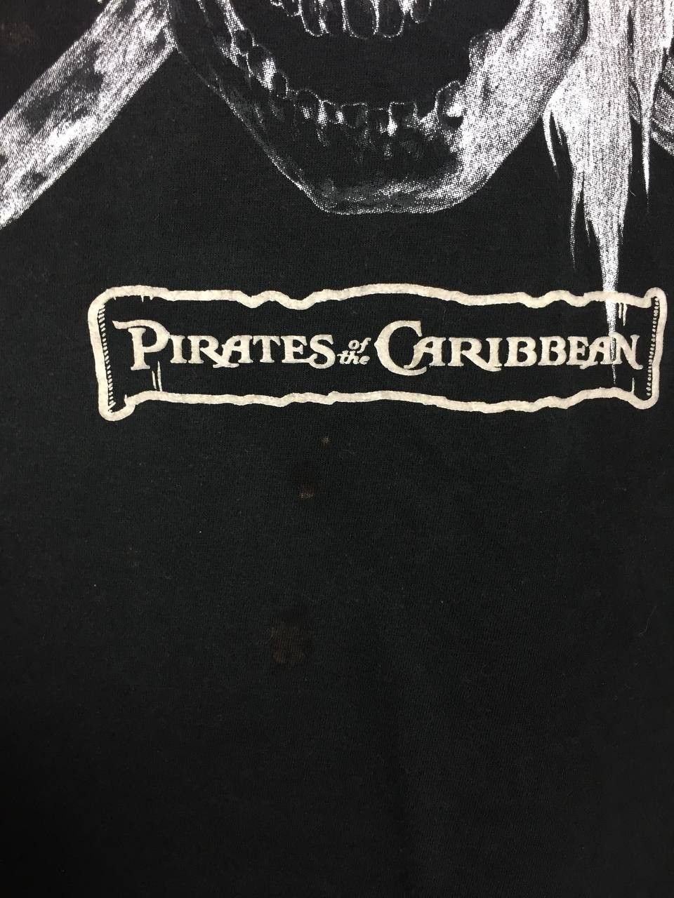 Uniqlo × Vintage Uniqlo Pirates Of The Caribbean: On Stranger Tides Movie Tee Size US L / EU 52-54 / 3 - 7 Thumbnail