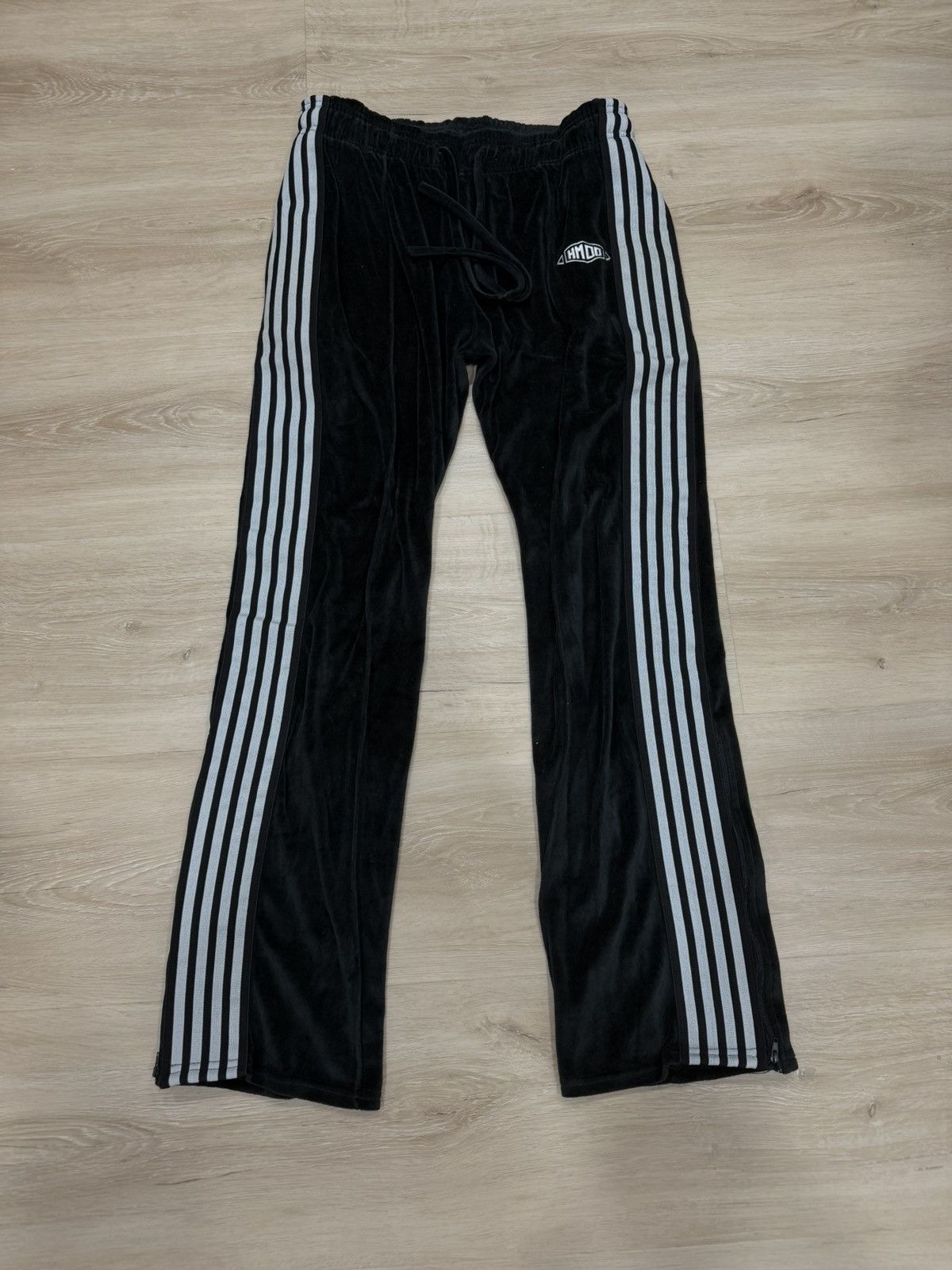HMDD HMDD Velour Flared Track Pants Size US 32 / EU 48 - 1 Thumbnail