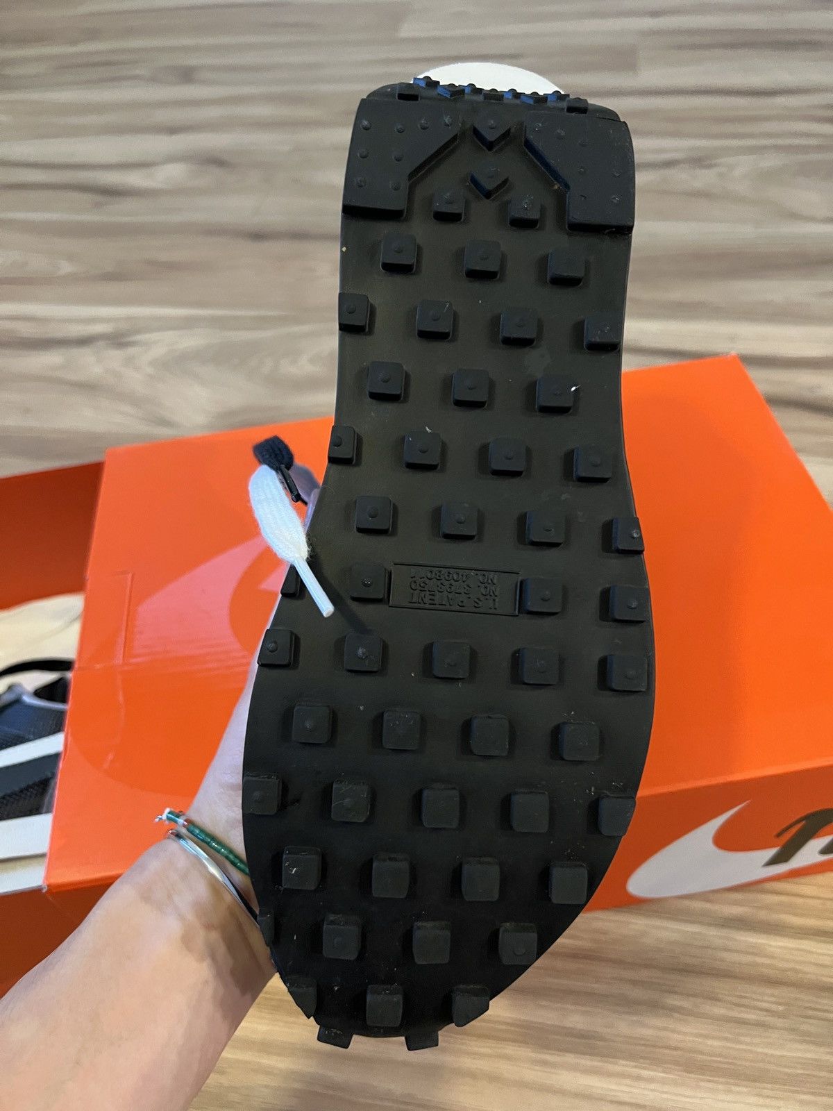 Nike × Sacai Nike Sacai LD Waffle Black and White Size US 9 / EU 42 - 9 Thumbnail