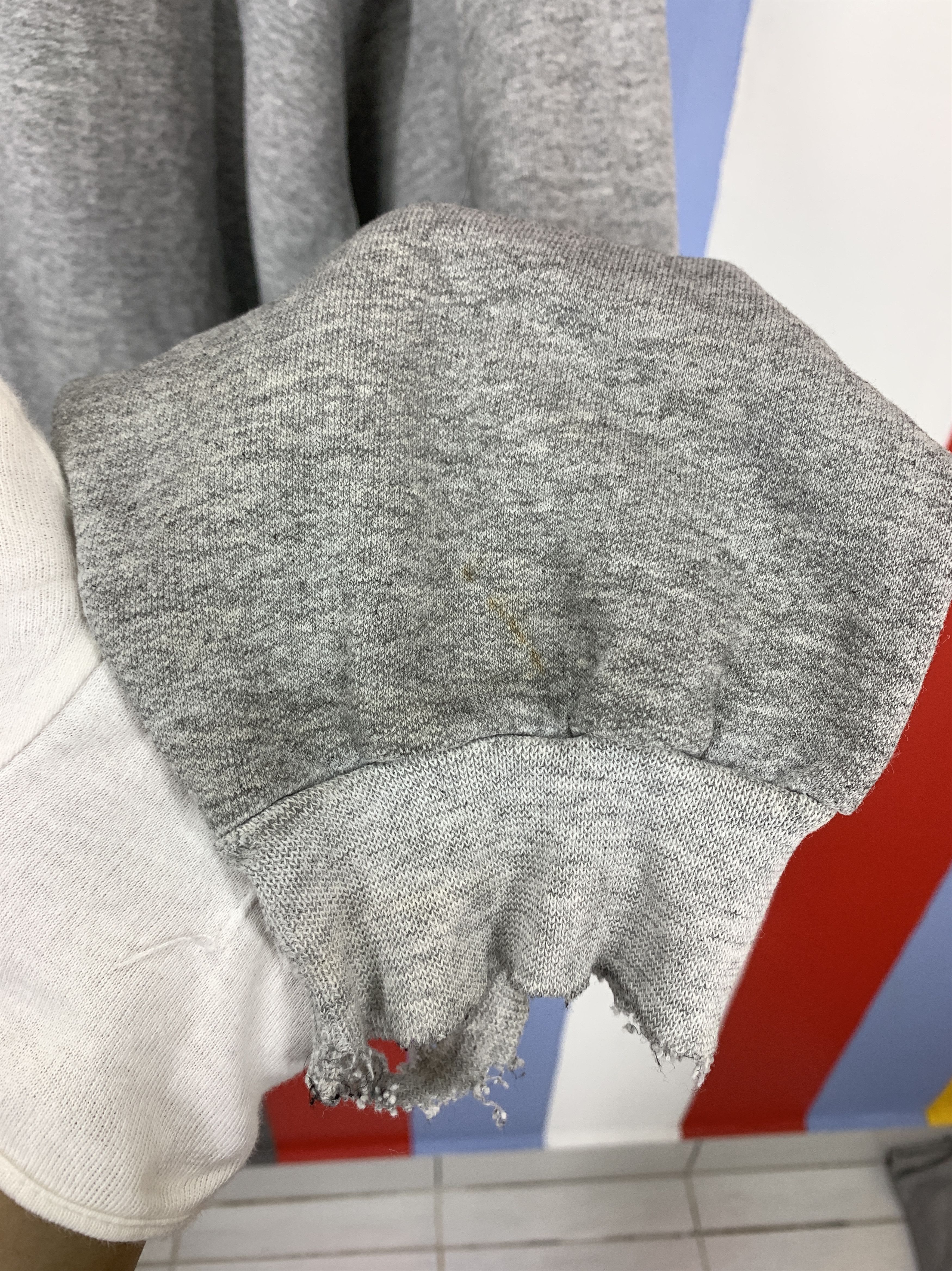 Hanes 90s UNIVERSITY NEBRASKA MEDICAL CENTER Sweatshirt #2200/21 Size US L / EU 52-54 / 3 - 19 Thumbnail