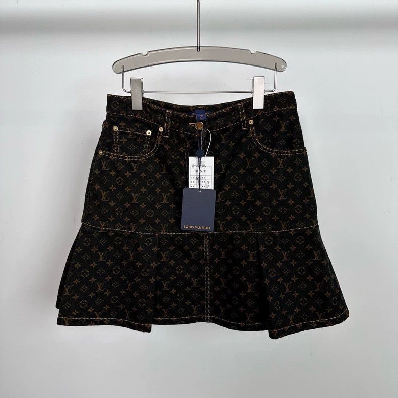 Louis Vuitton Louis Vuitton 25 brown full print hip skirt Size 37" - 1 Thumbnail