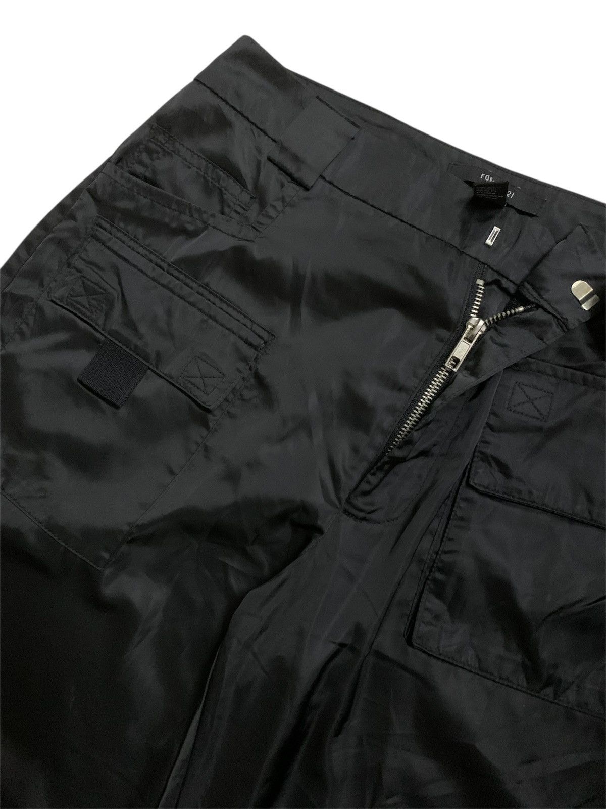 Other Forever21 Wide Leg Cargo Pant Size 27" / US 4 / IT 40 - 2 Thumbnail