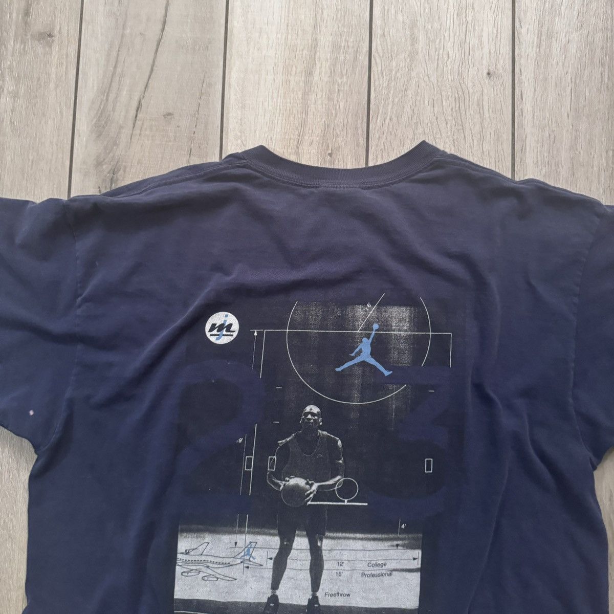 Nike × Stussy Vintage 90s Made In USA Blue Jordan Nike Graphic Tee XL Size US L / EU 52-54 / 3 - 3 Thumbnail