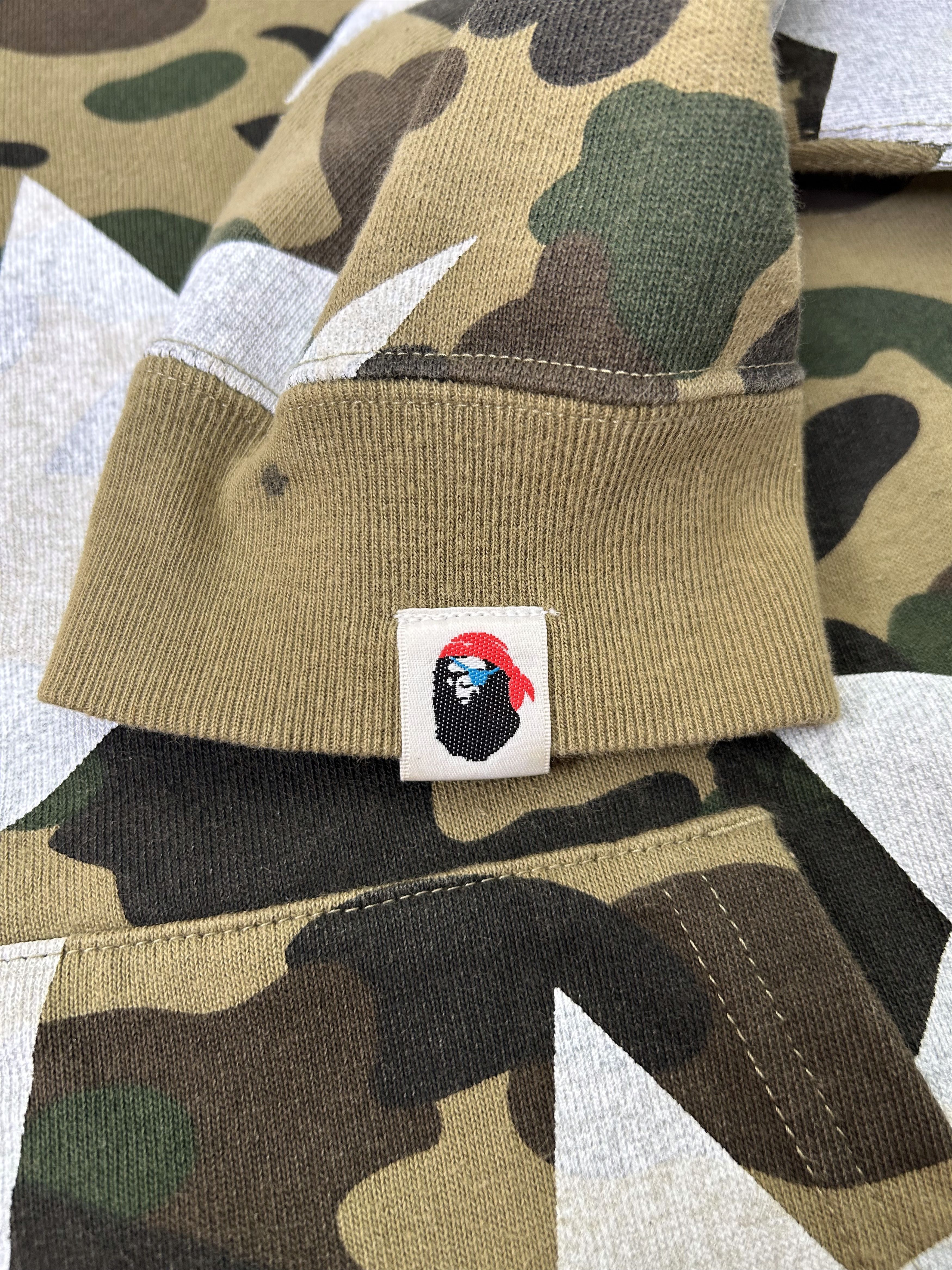 Bape BAPE Sta Zip Hoodie 1st Camo Green [Size S] Size US S / EU 44-46 / 1 - 6 Thumbnail