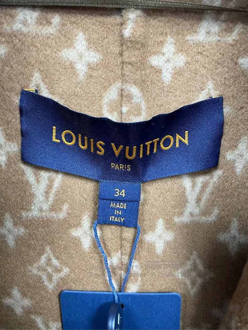Louis Vuitton Louis Vuitton Fully lined overcoat Size XXS / US 00 / IT 34 - 4 Thumbnail