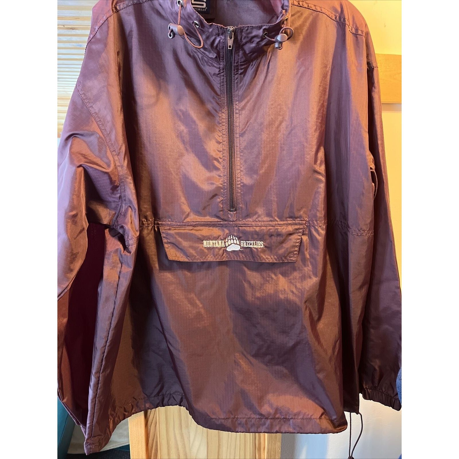 Other Crable Sportswear Montana Griz Men’s Large Nylon Rain Jacket Size US L / EU 52-54 / 3 - 7 Thumbnail