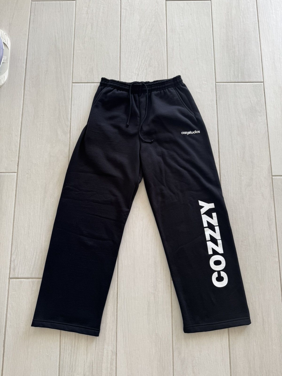 Balenciaga × Gap × Kanye West cozystudios cozzzy sweatpants Size US 32 / EU 48 - 1 Thumbnail