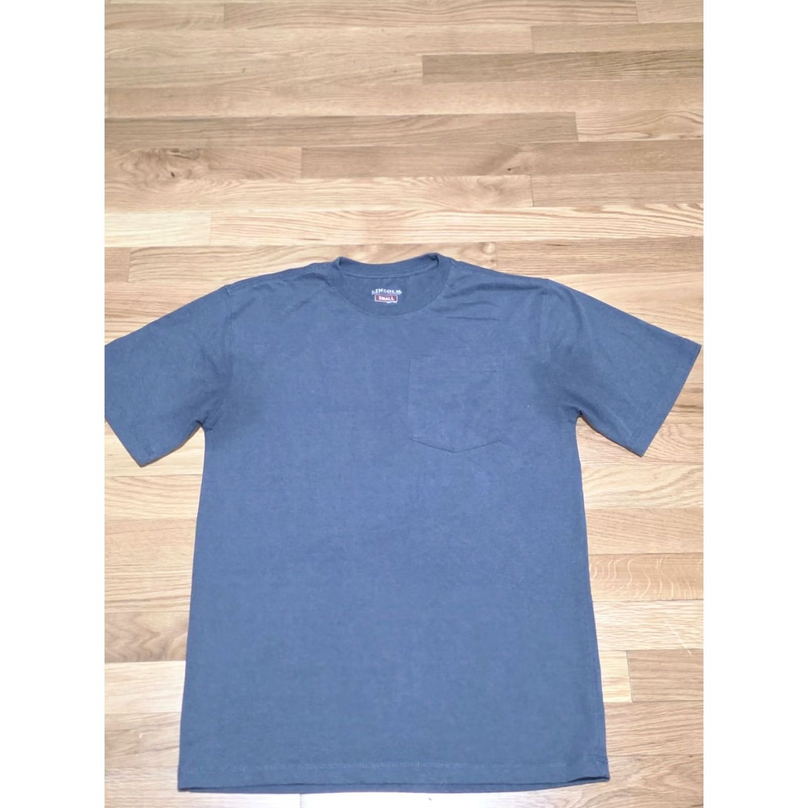 Vintage Lincoln Outfitters Pocket T Shirt Blue Size S Men Short Sleeve Classic Working Men Pocket Shirt Mens Size US S / EU 44-46 / 1 - 7 Thumbnail