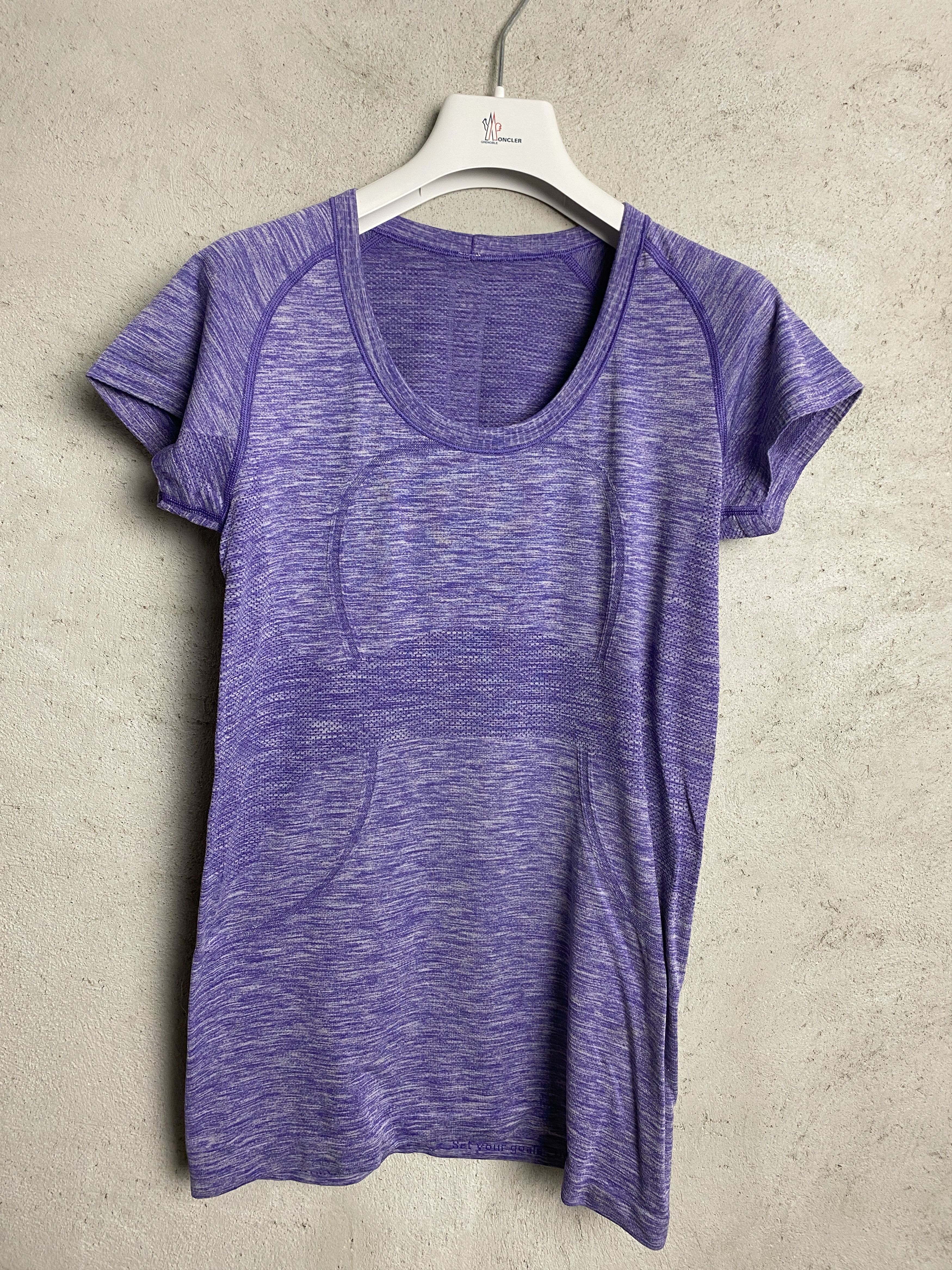 Lululemon Lululemon Swiftly Tech t-shirt tee yoga gym pilates Size M / US 6-8 / IT 42-44 - 1 Thumbnail