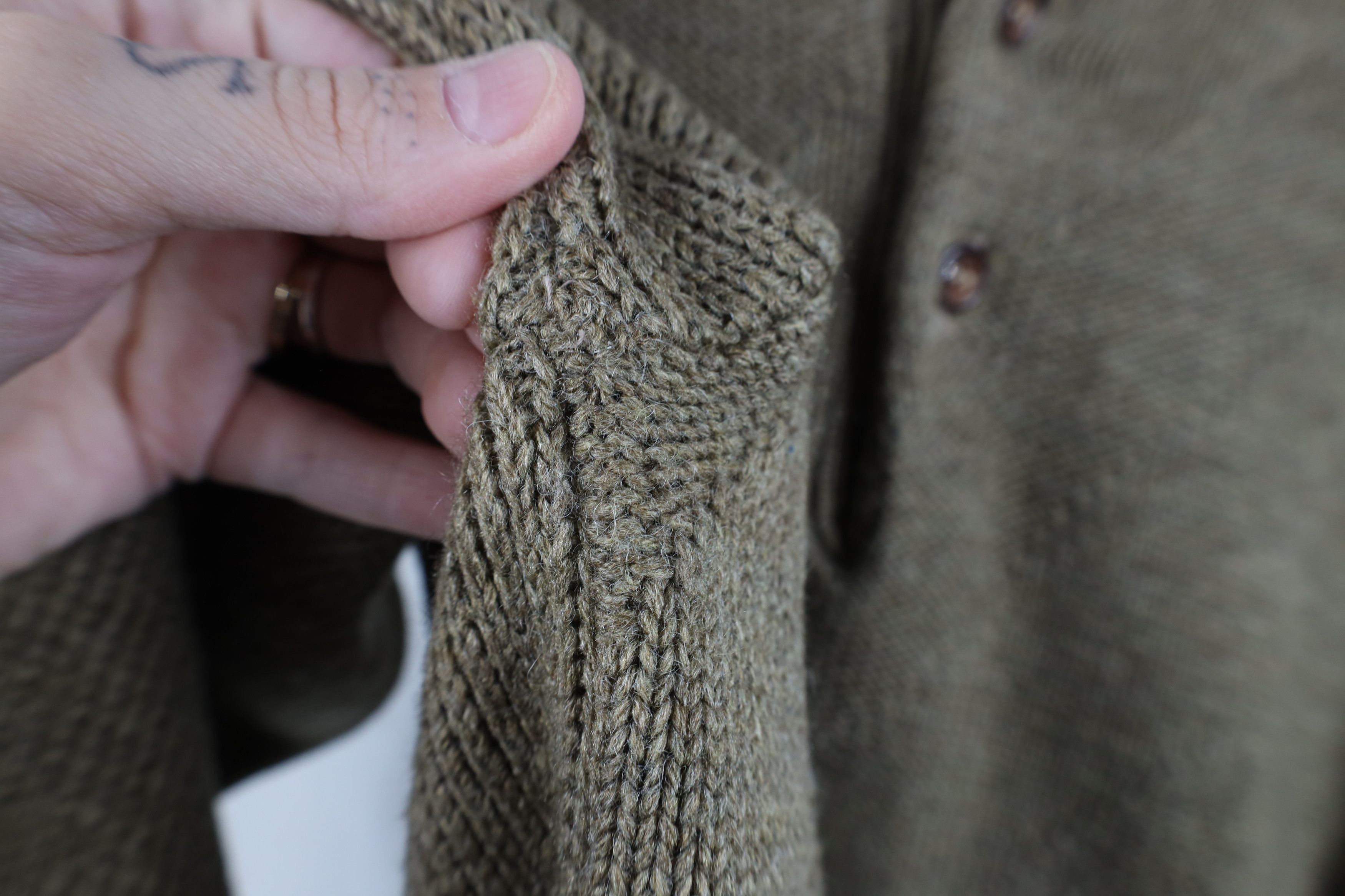 Vintage Vintage 90s Streetwear Knit Henley Sweater Beige Brown Size US M / EU 48-50 / 2 - 6 Thumbnail
