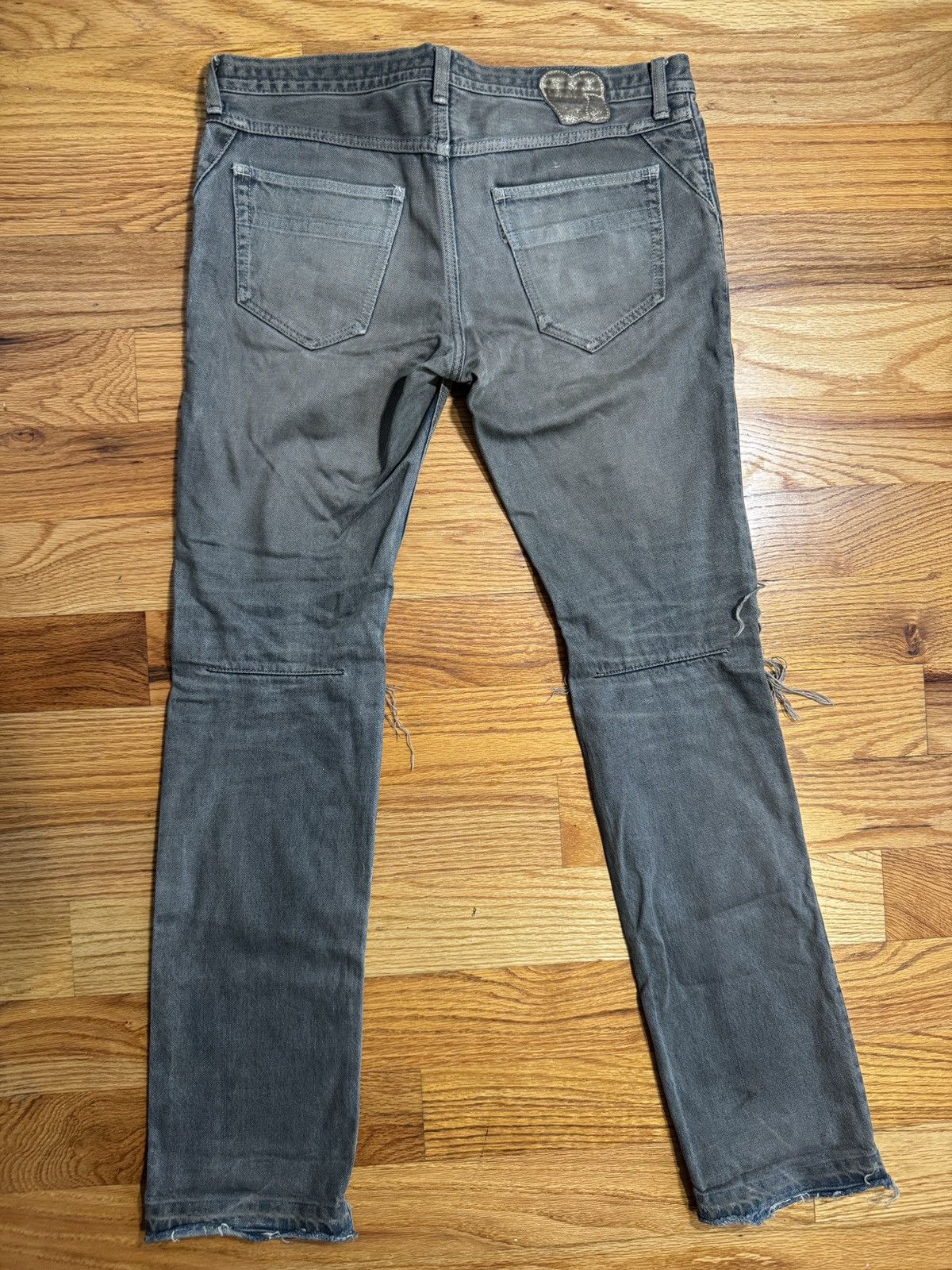 Number (N)ine Number (N)ine 2007 Pain Mud Wash Denim Size US 29 - 6 Thumbnail