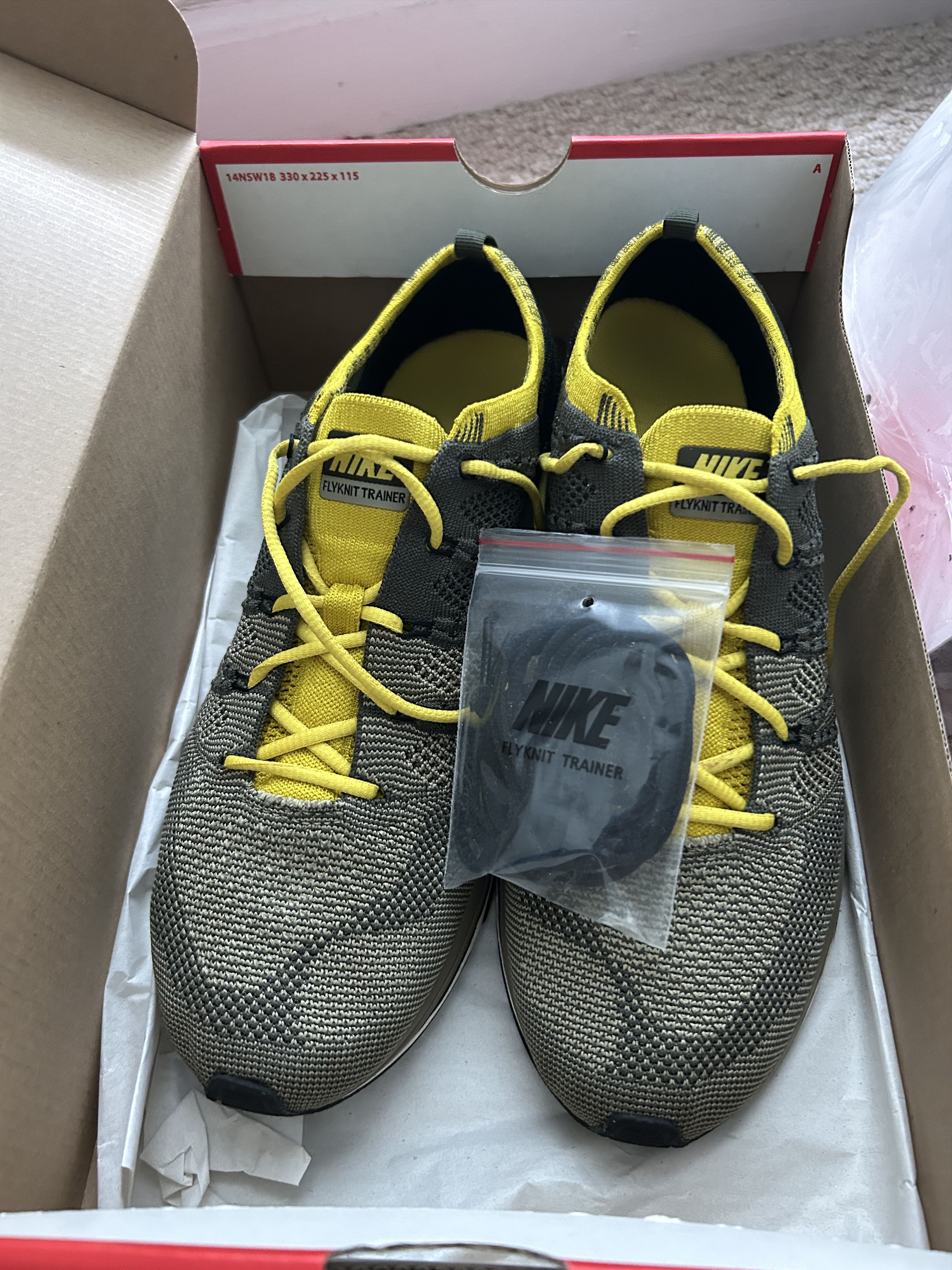 Nike Nike Flyknit Trainer Size US 10 / EU 43 - 7 Thumbnail