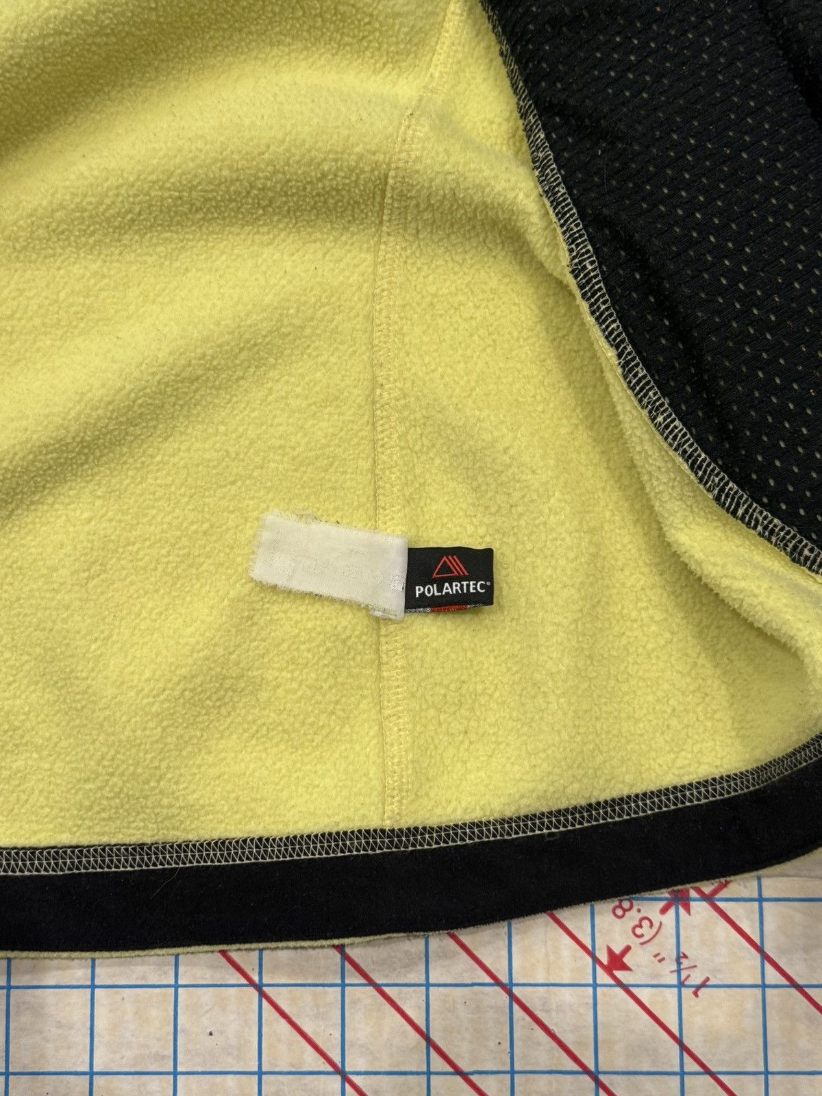 Arc'teryx Arc’teryx Women’s Fleece Hoodie Full Zip Yellow Size Medium Size M / US 6-8 / IT 42-44 - 11 Thumbnail