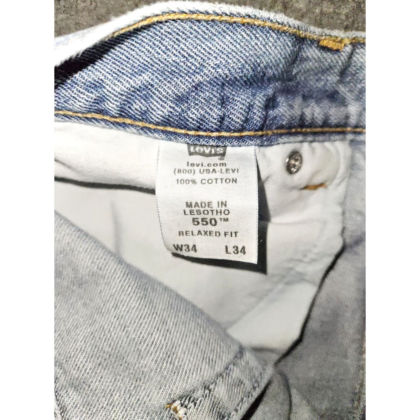 Levi's VINTAGE Levi's 550 Relaxed Fit Straight Jeans Mens 34x34 Blue Denim Y2K Retro Distressed Comfort Pockets Leather? Size US 34 / EU 50 - 3 Thumbnail