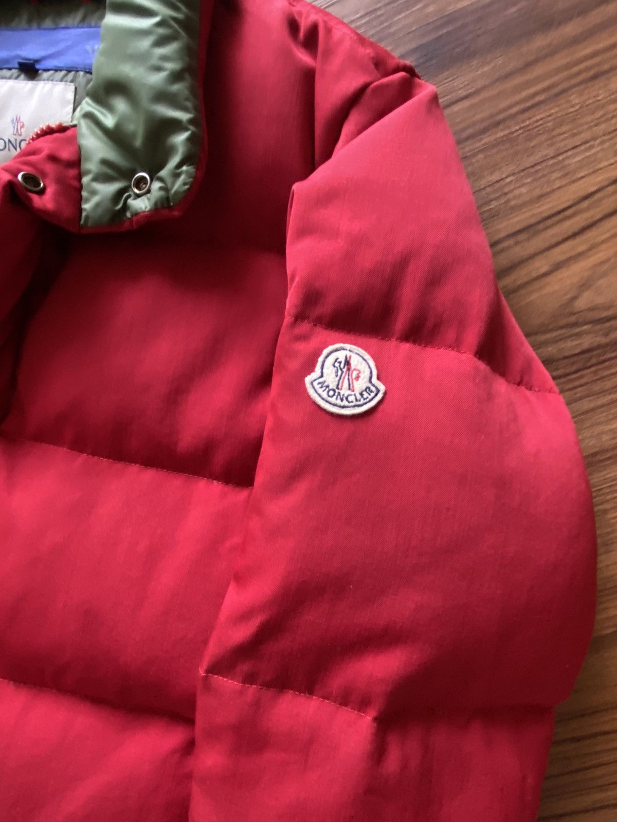 Comme des Garcons 2004 RARE CDG x MONCLER RED GREEN PUFFER DOWN JACKET COAT Size US M / EU 48-50 / 2 - 2 Thumbnail